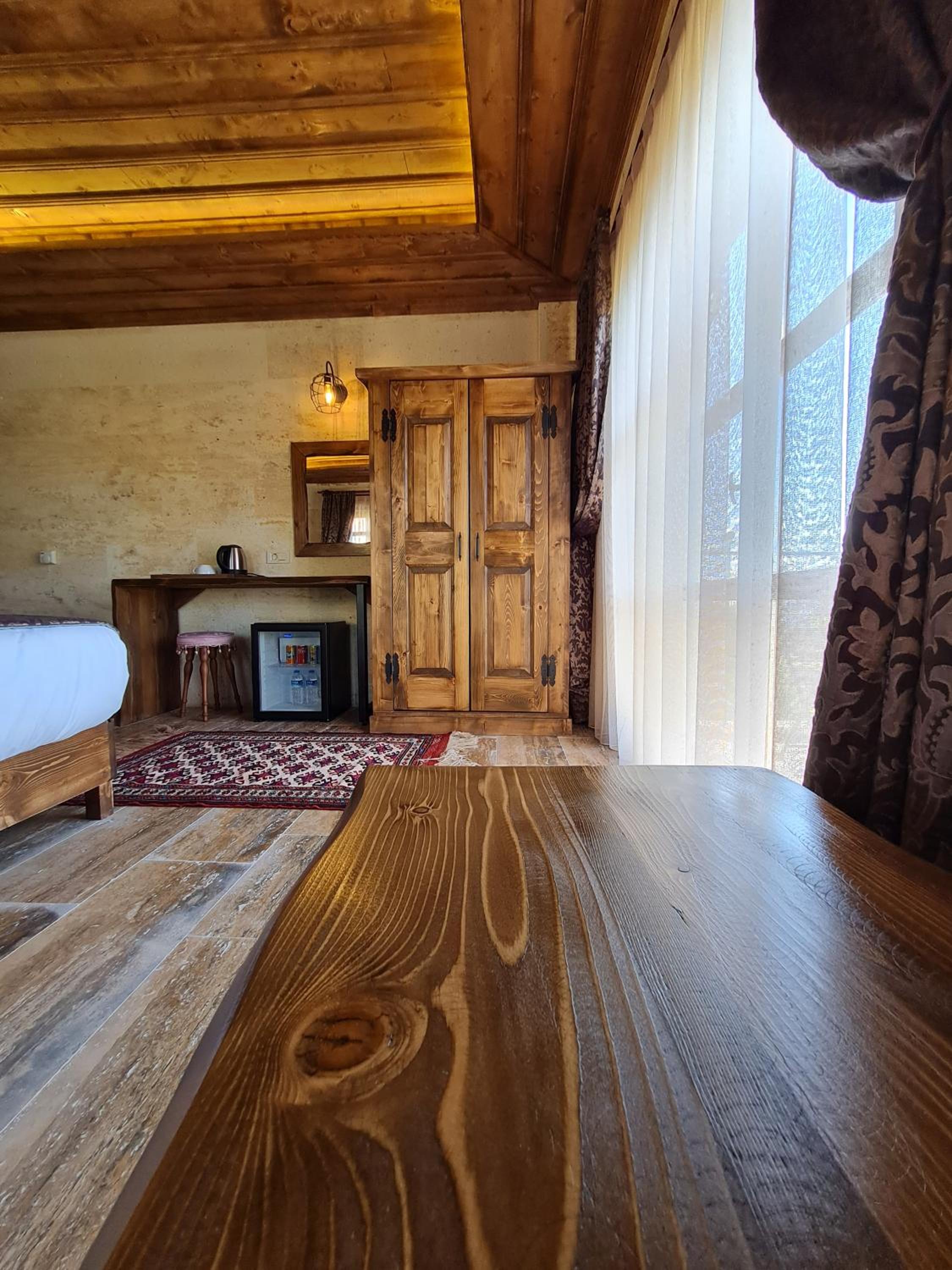 Deluxe Double Room with Castle View - Photo 6