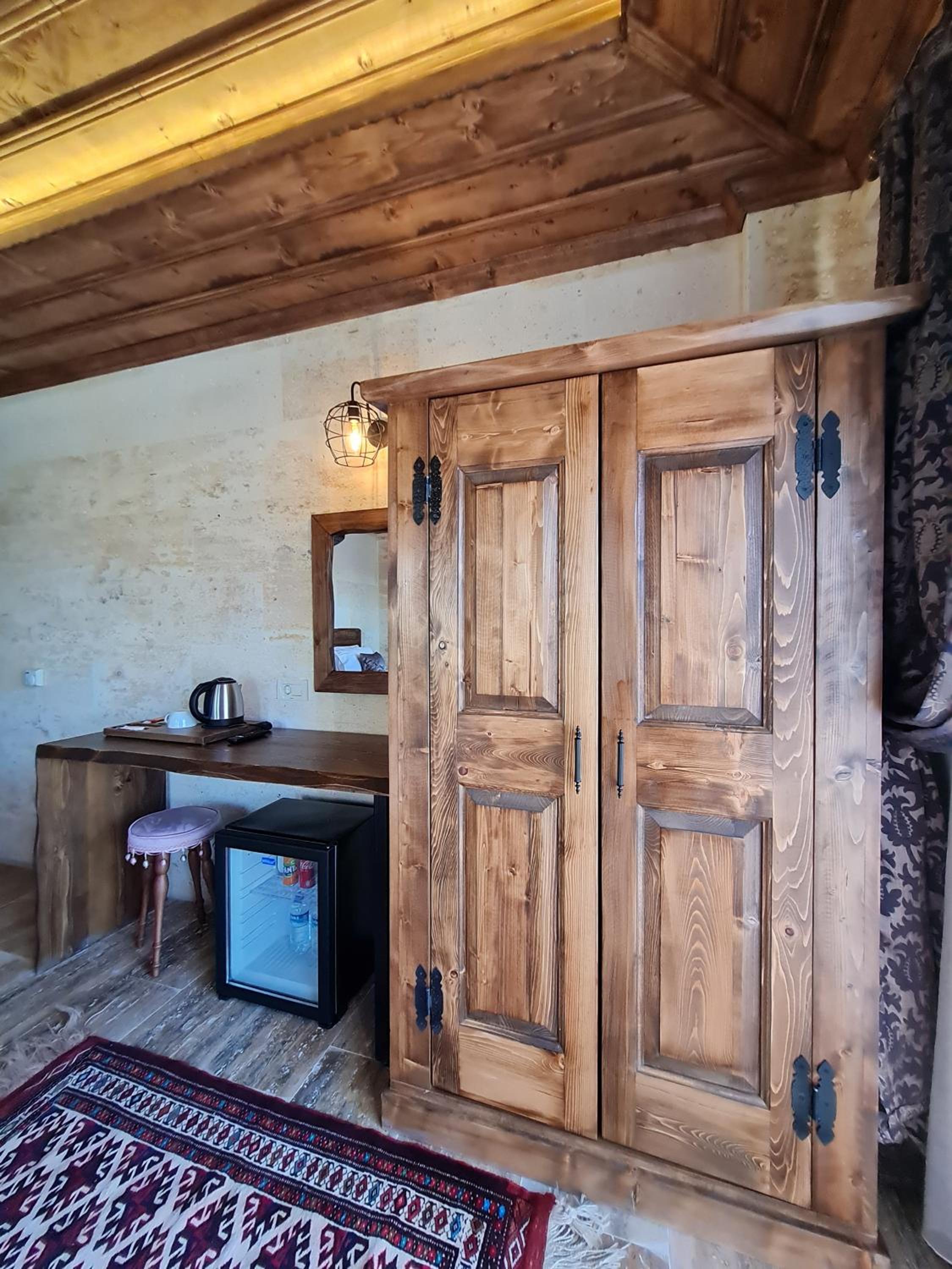 Deluxe Double Room with Castle View - Photo 4