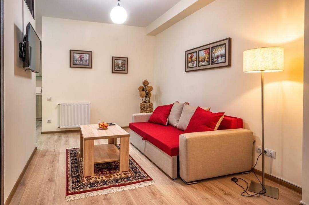 Two-Bedroom Deluxe Apartment