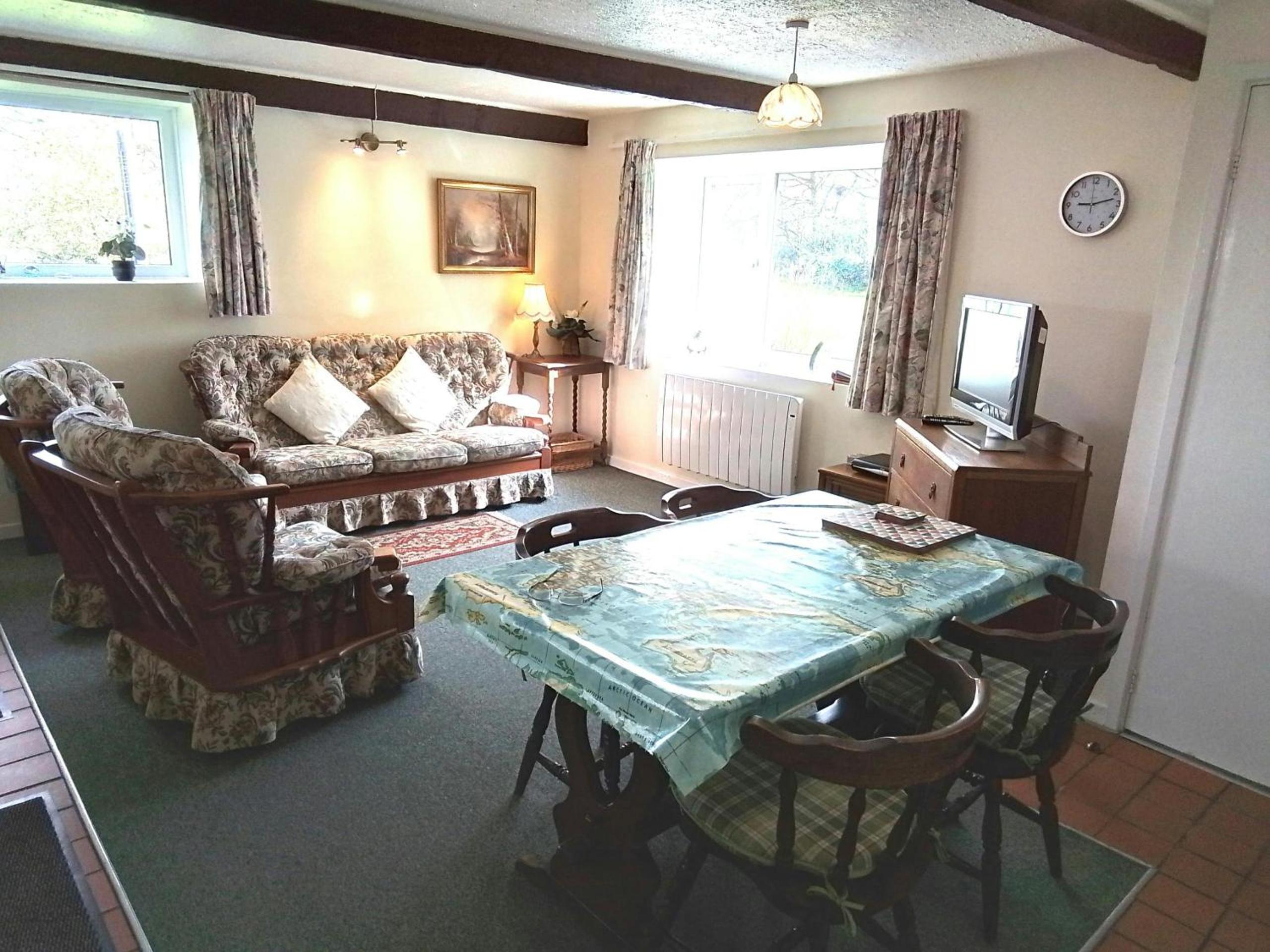 Two-Bedroom House photo 1