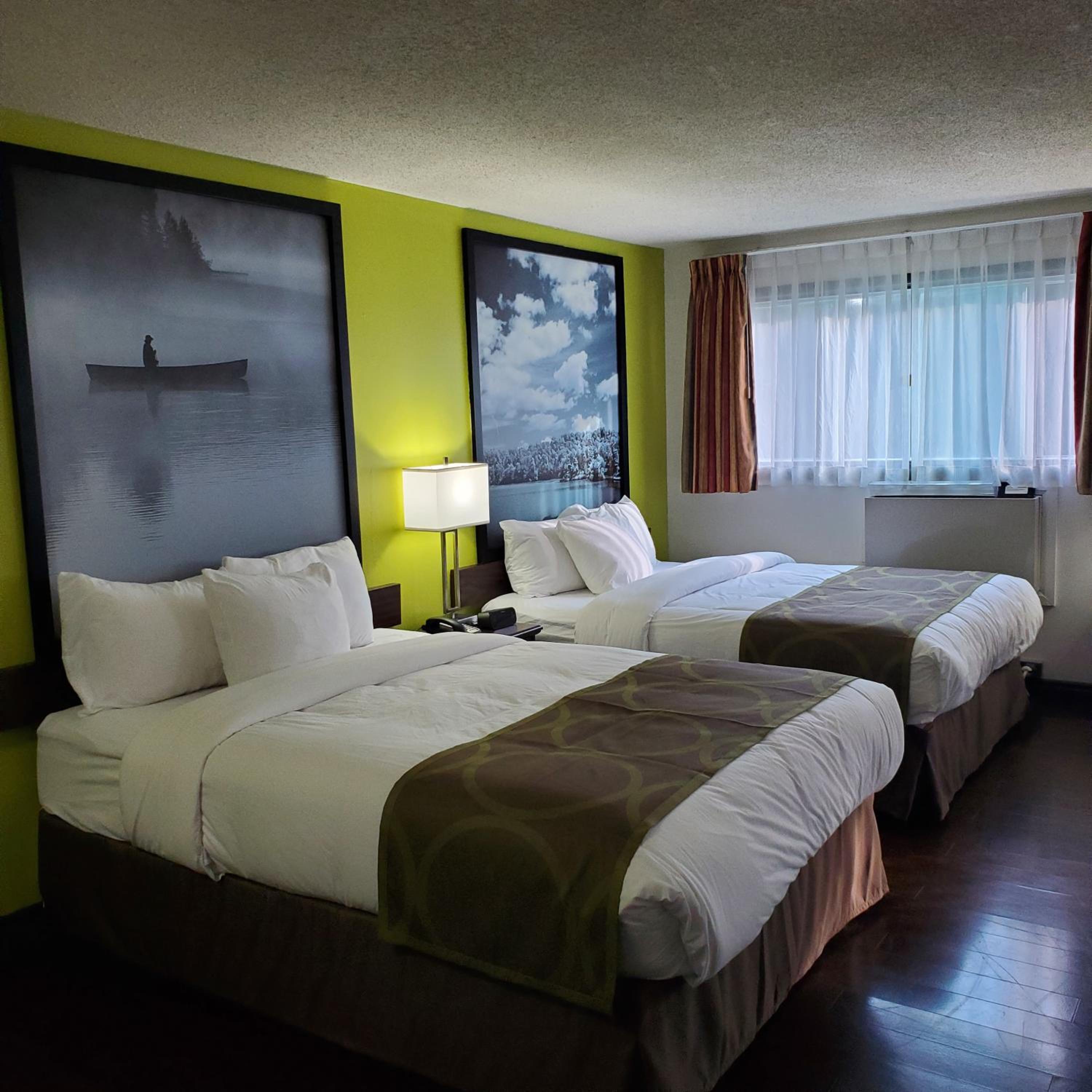 Suite with Two Queen Beds - Non-Smoking - Photo 3