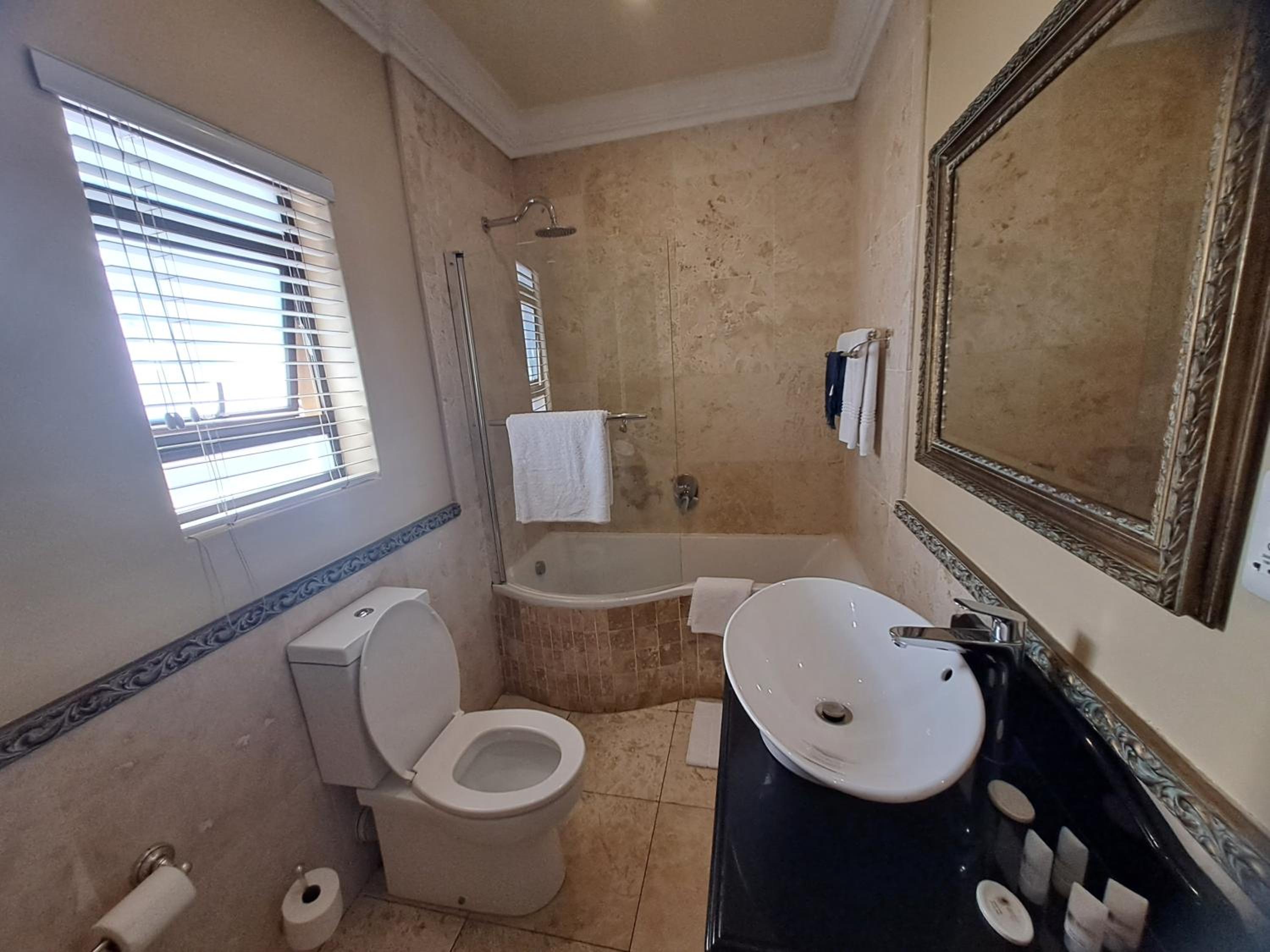 Standard Lodge Room - Photo 2