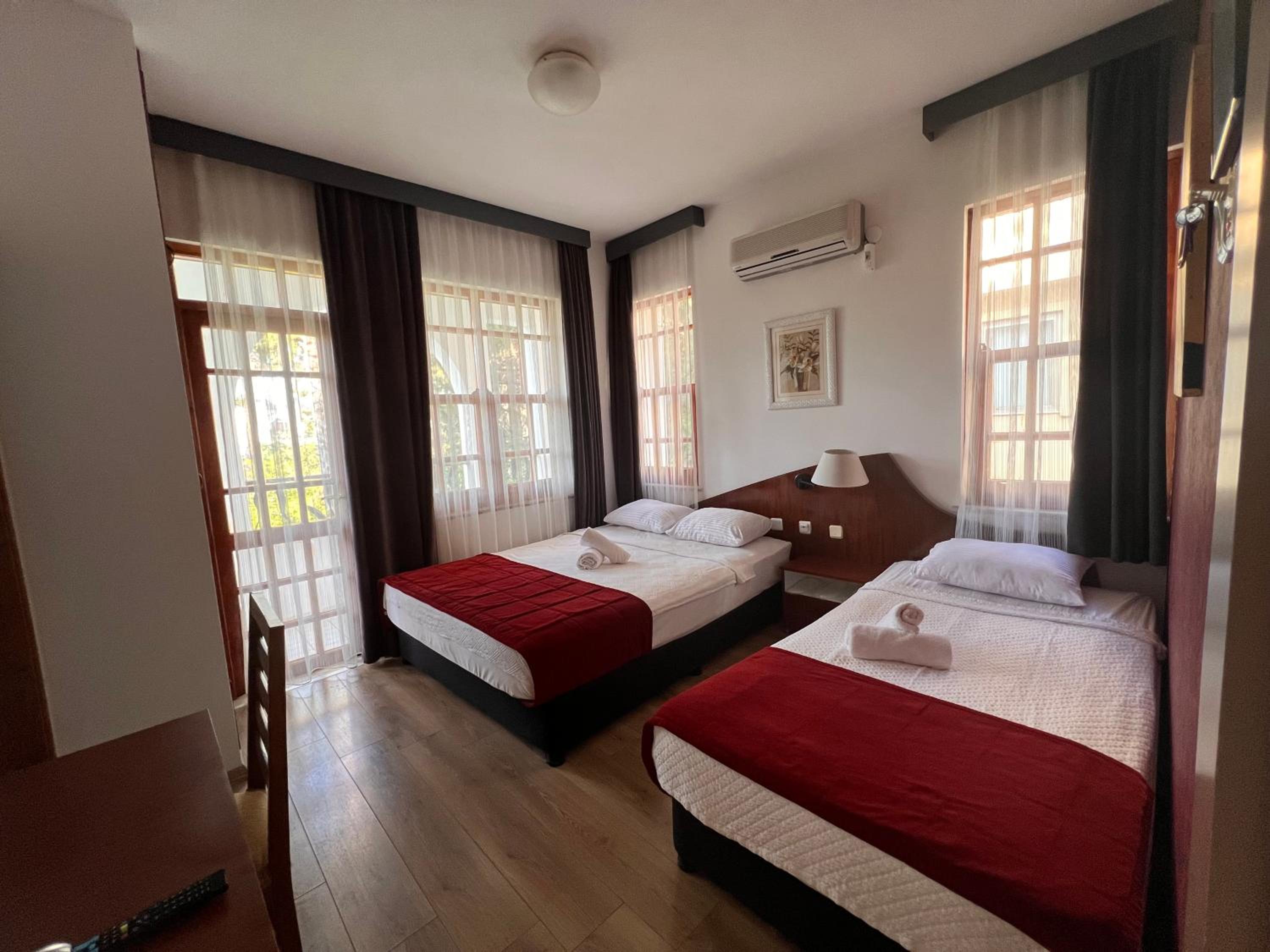 Twin Room photo 1
