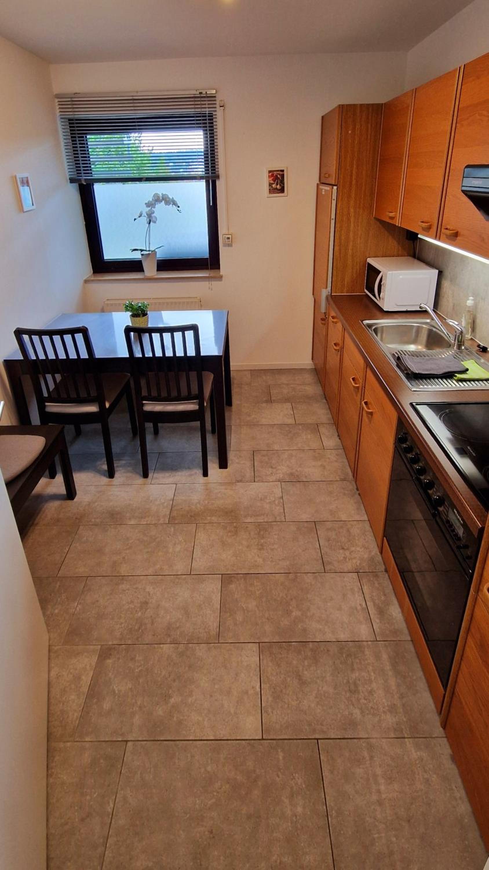 Three-Bedroom Apartment - Photo 4