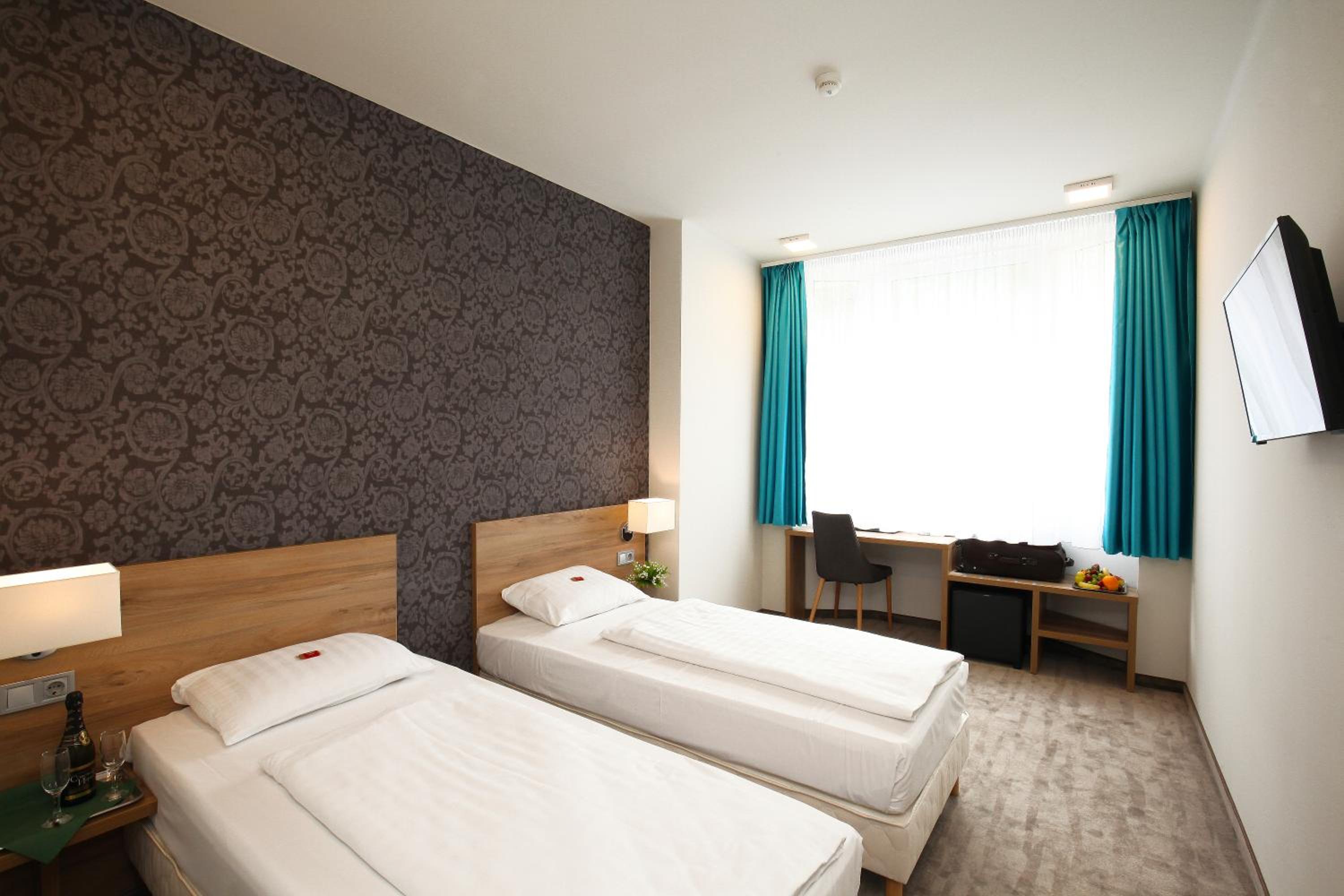 Superior Double Room - Photo 4