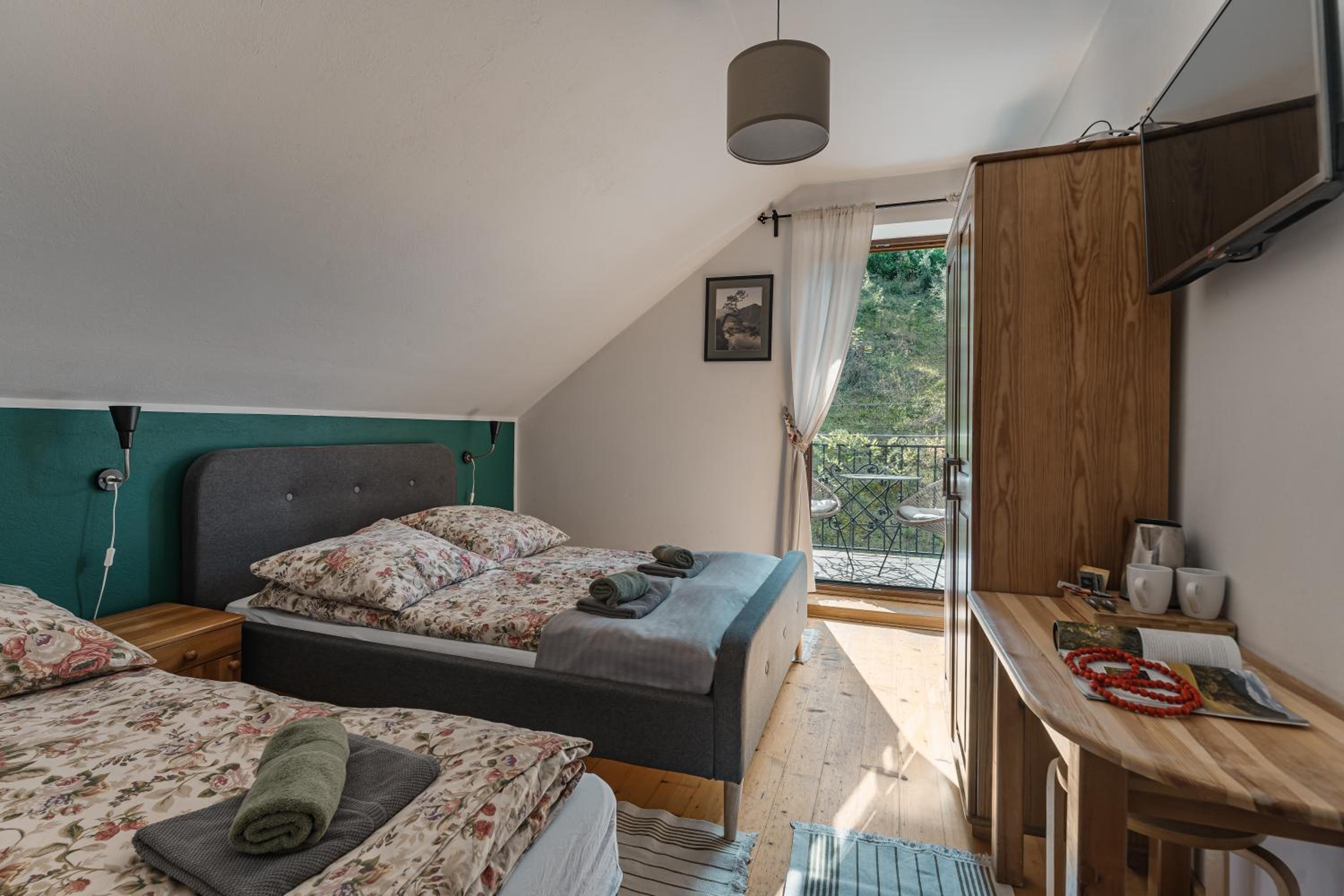 Triple Room With Bathroom photo 1