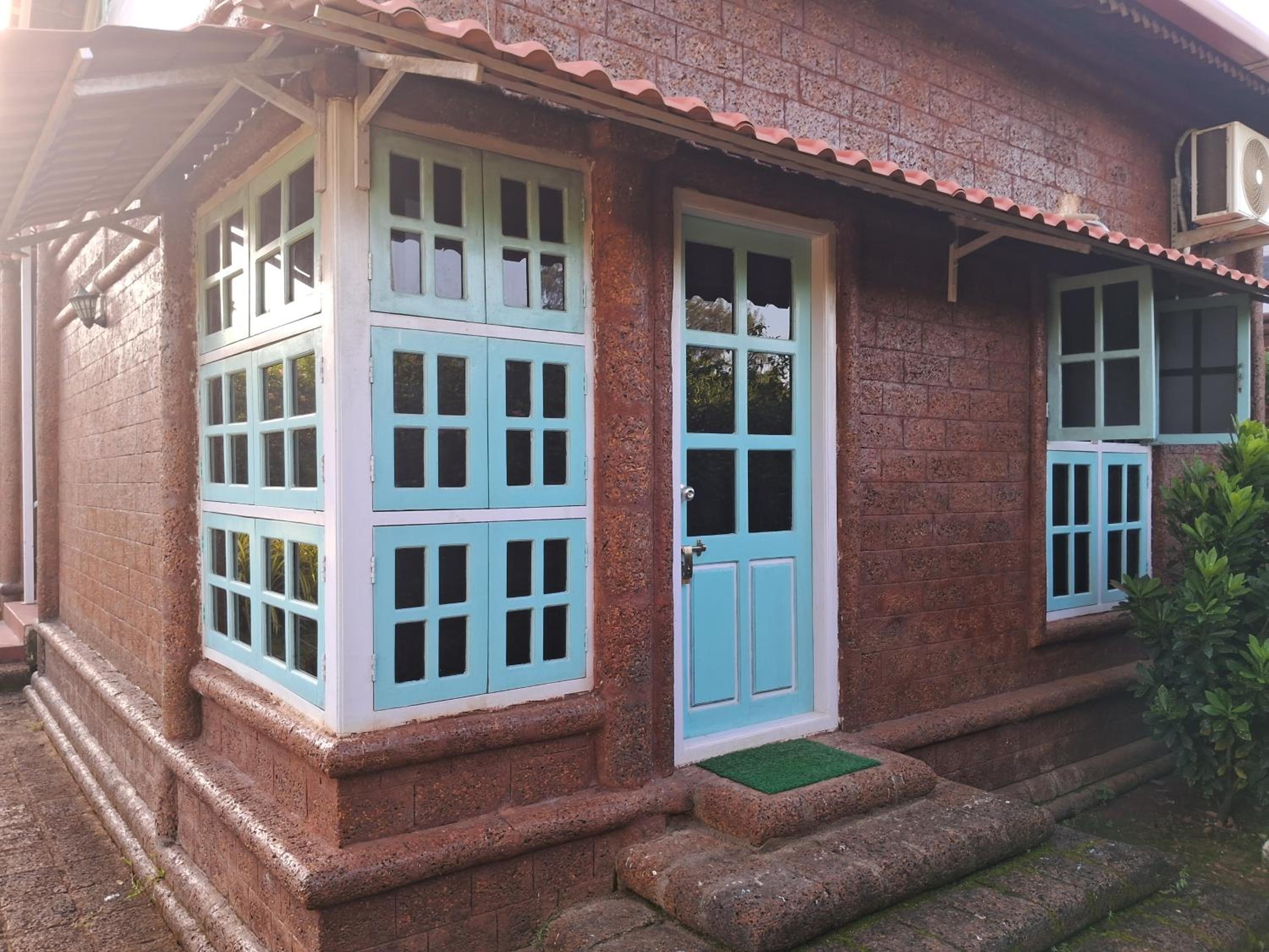 Deluxe Villa photo 2