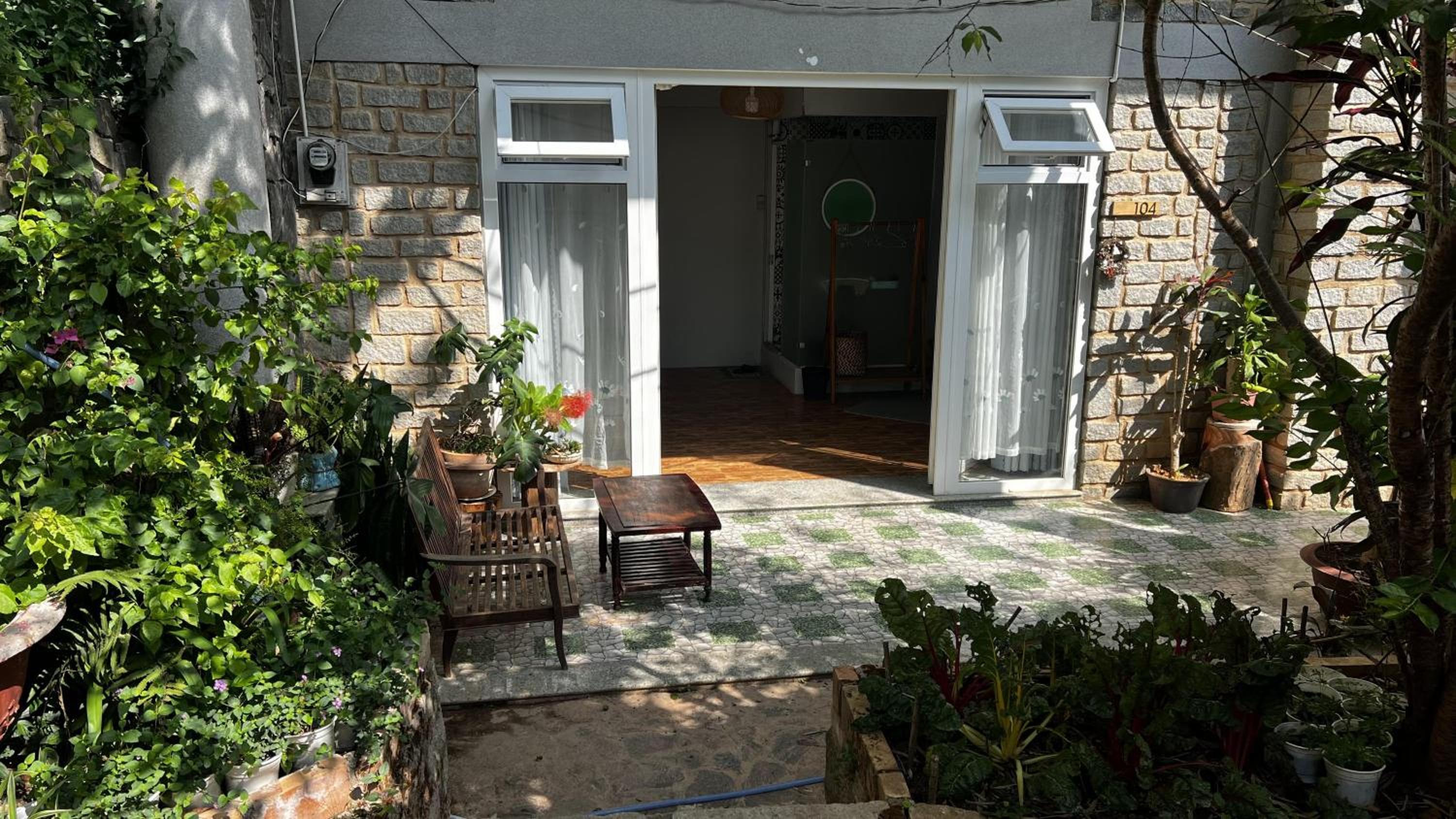 Standard Double Room - Photo 6