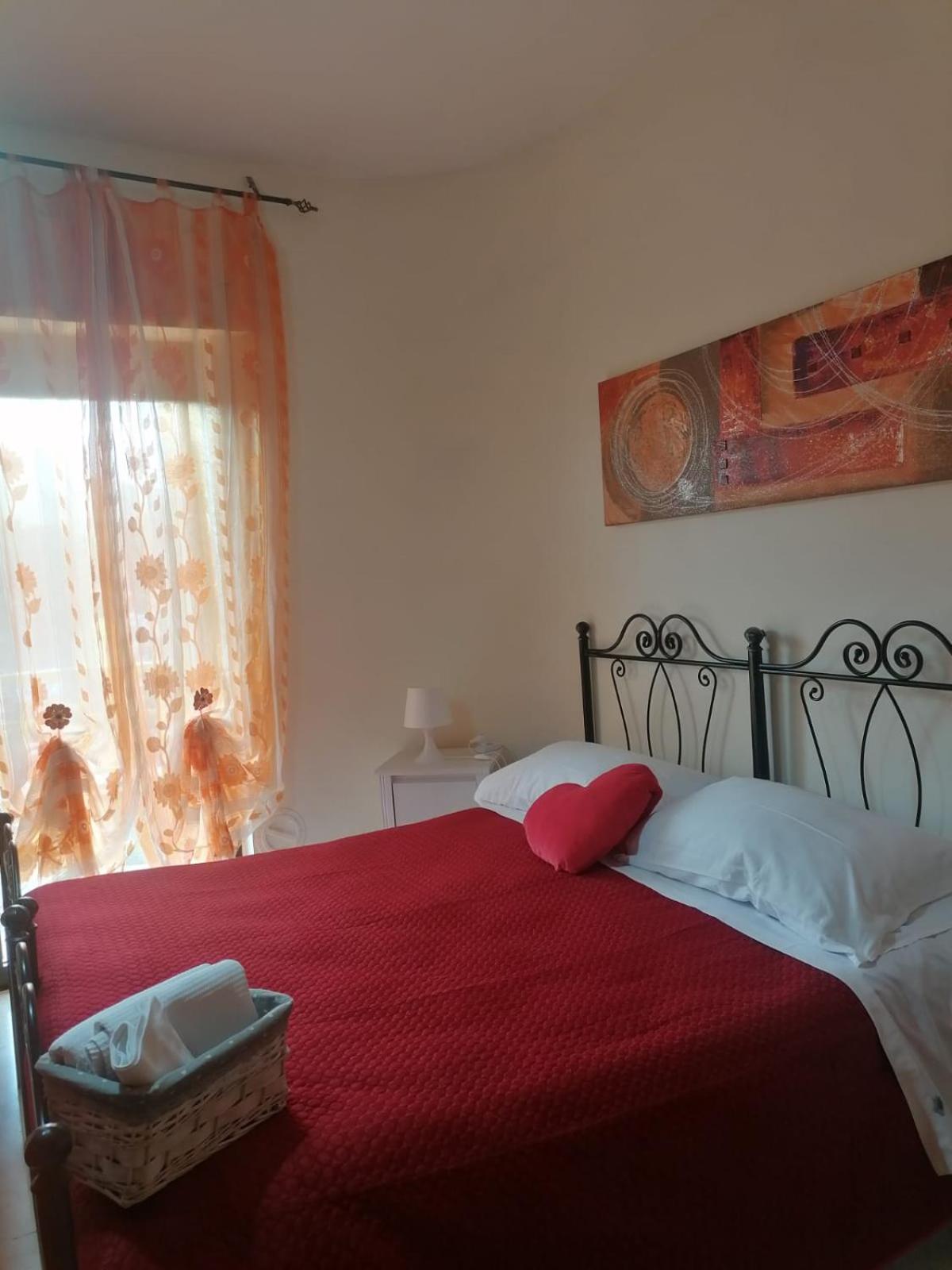 Double Room with Private Bathroom - Photo 1