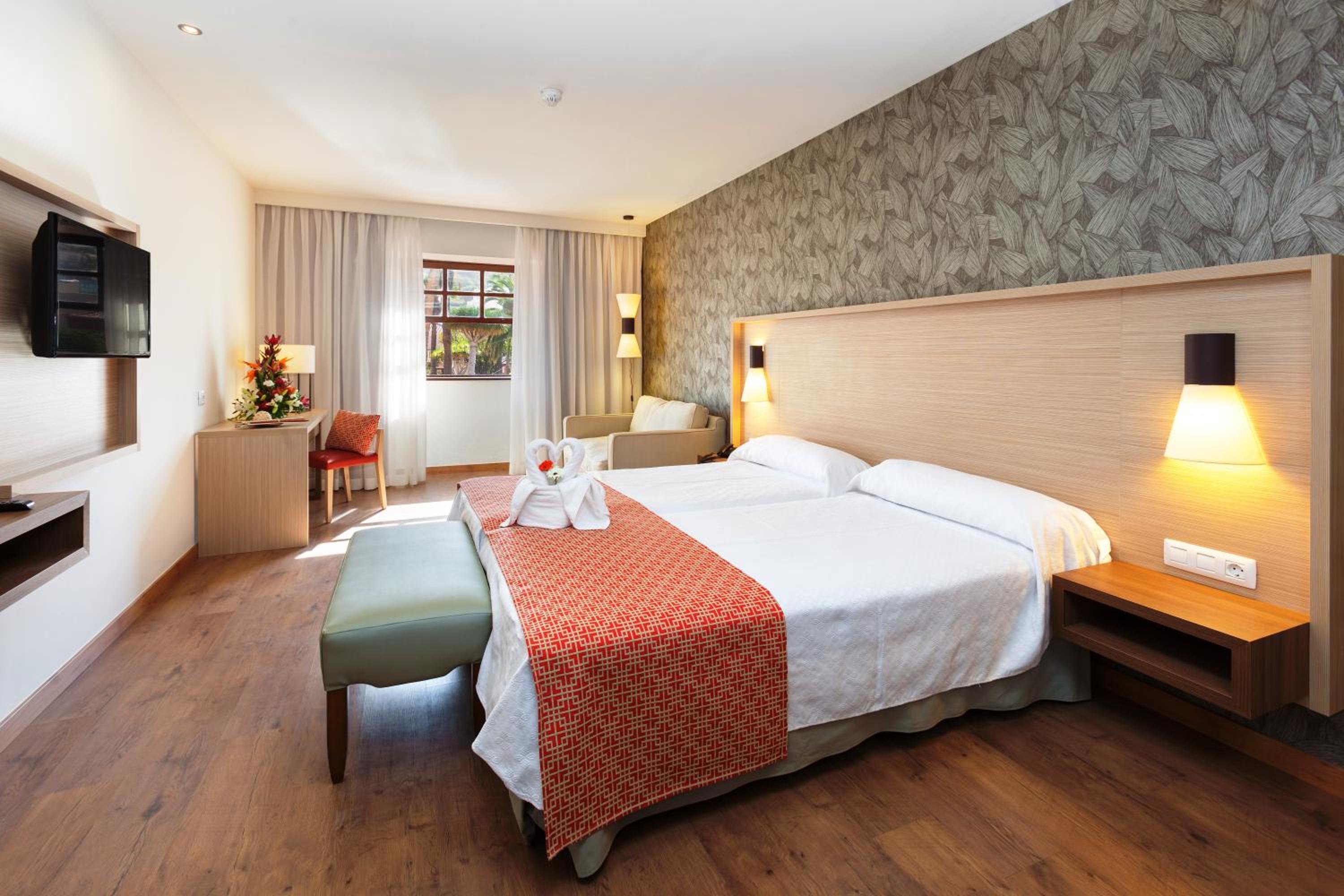 Superior Double Room - Photo 3