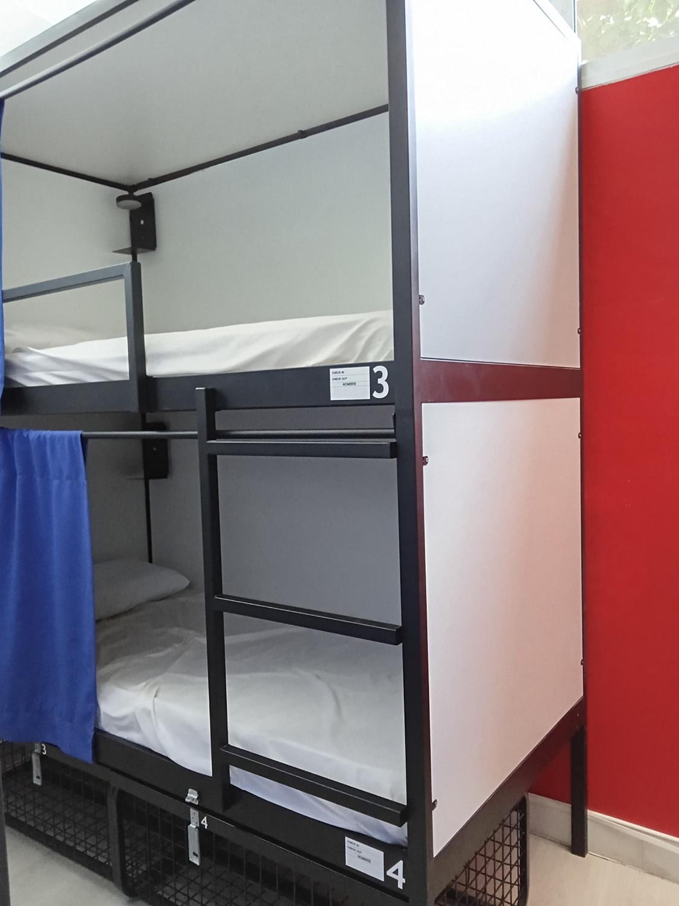 Bed in 8-Bed Mixed Dormitory Room photo 2