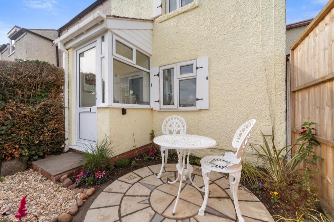 One-Bedroom Cottage photo 2