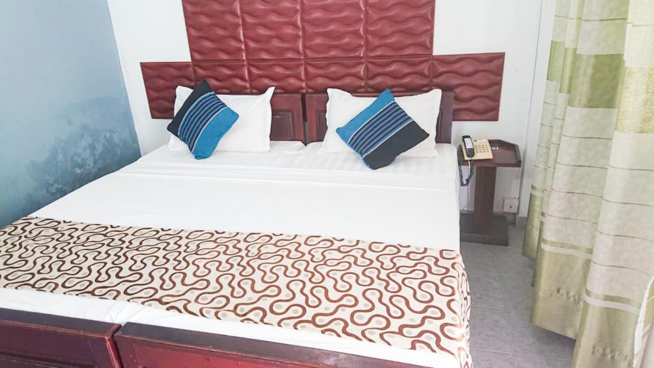 Standard Double Room photo 3