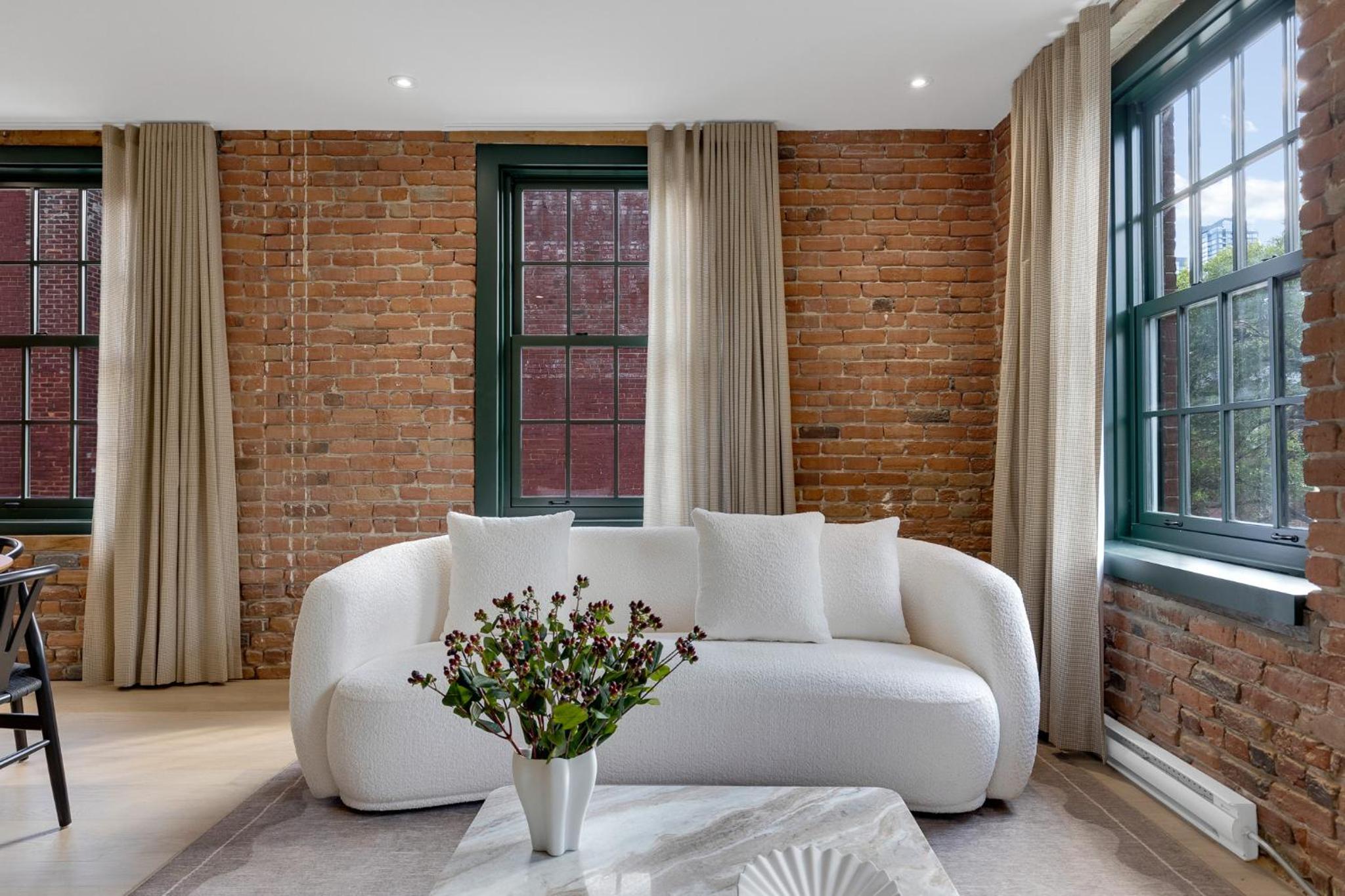 Deluxe One-Bedroom Apartment with City View