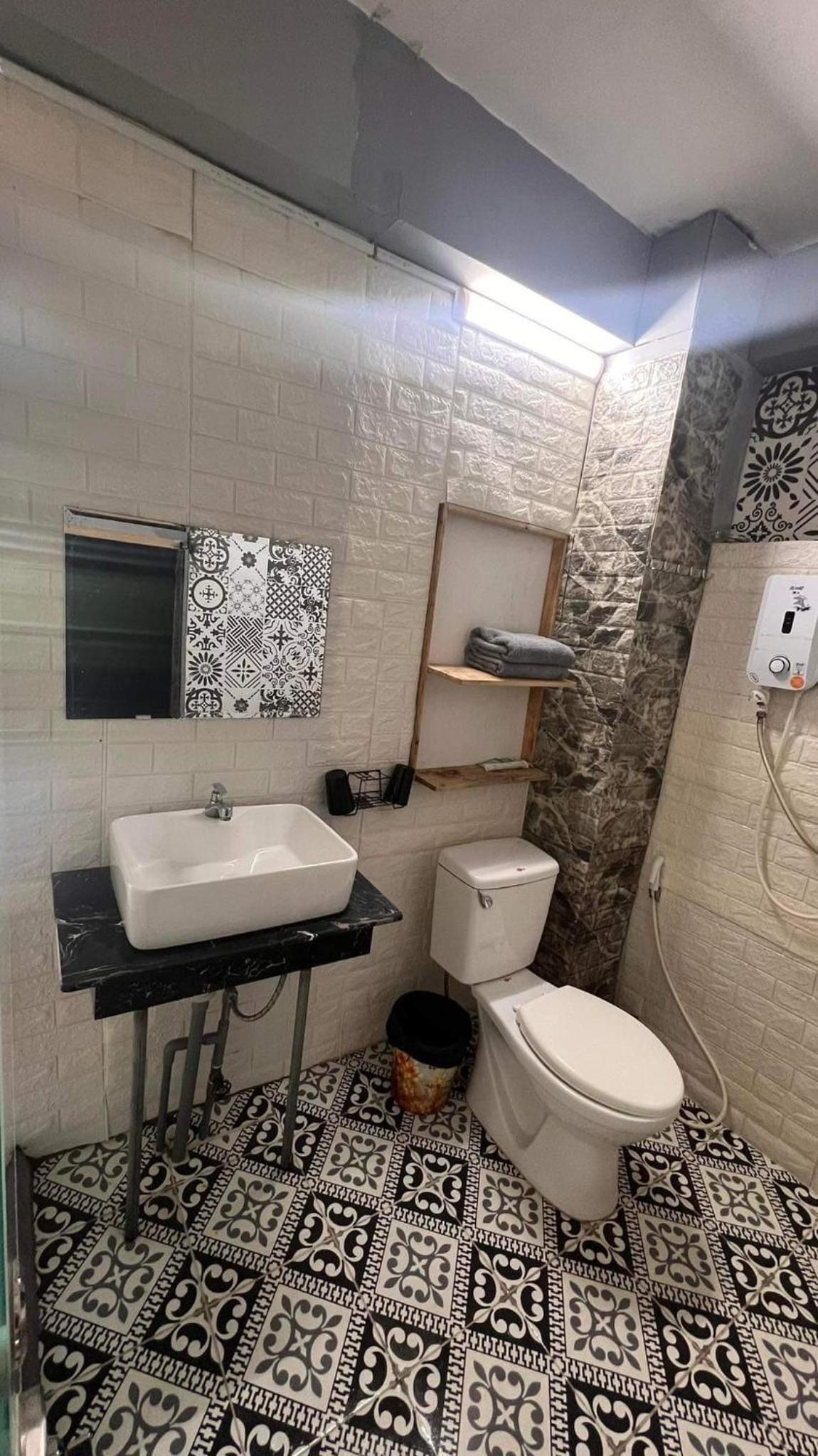 Deluxe Double Room - Photo 7