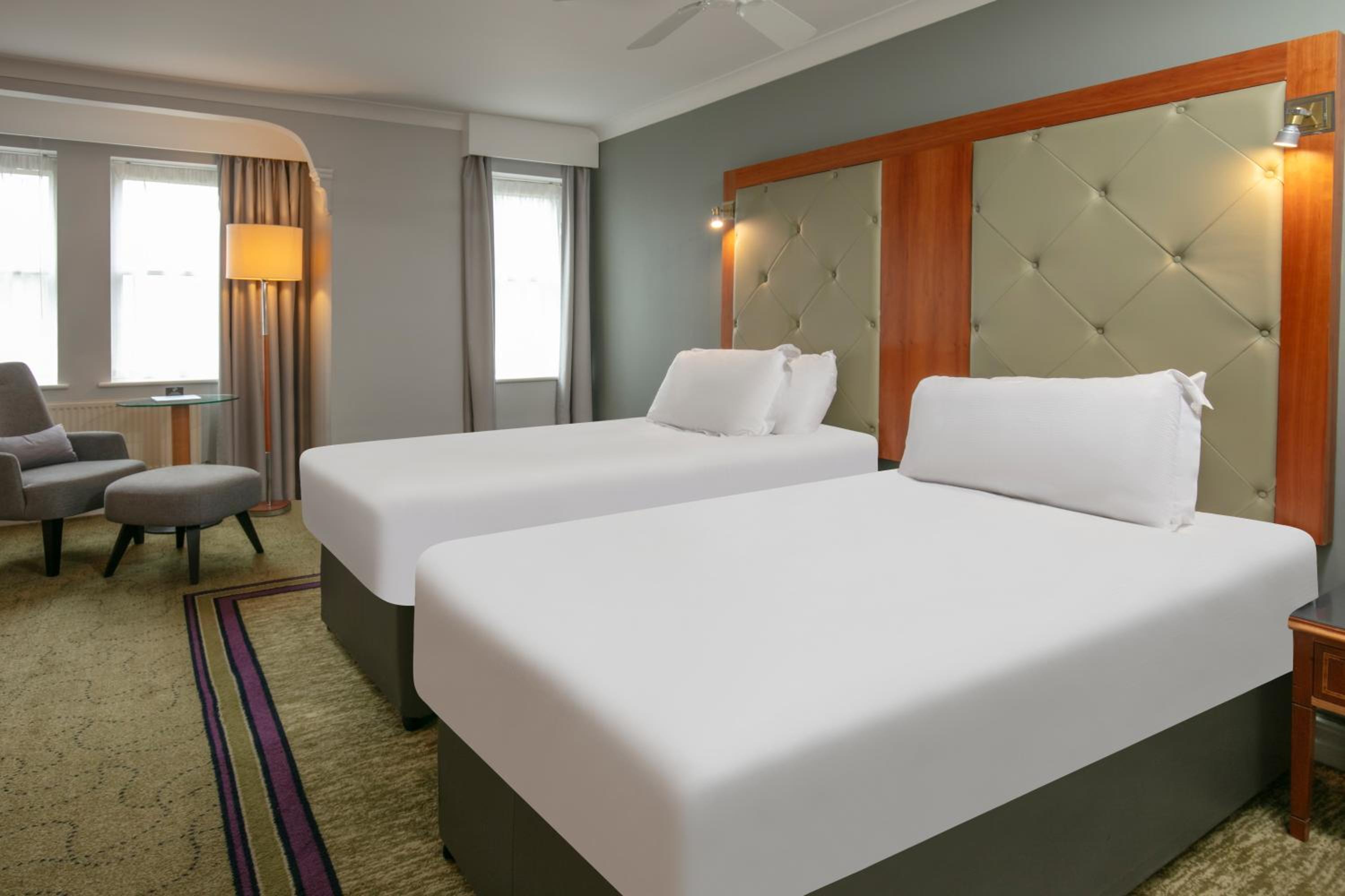 Deluxe Twin Room - Photo 2