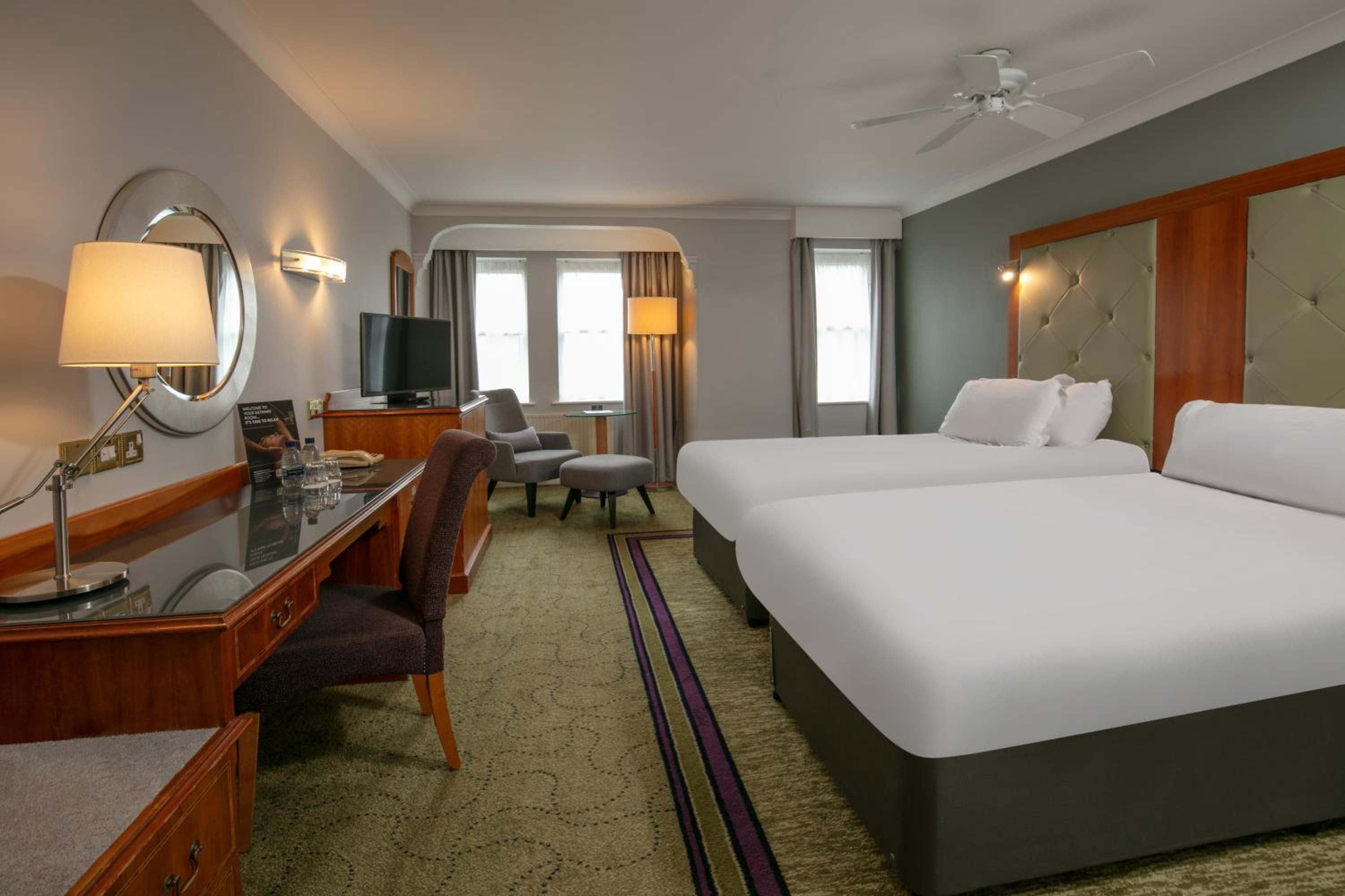 Deluxe Twin Room - Photo 1