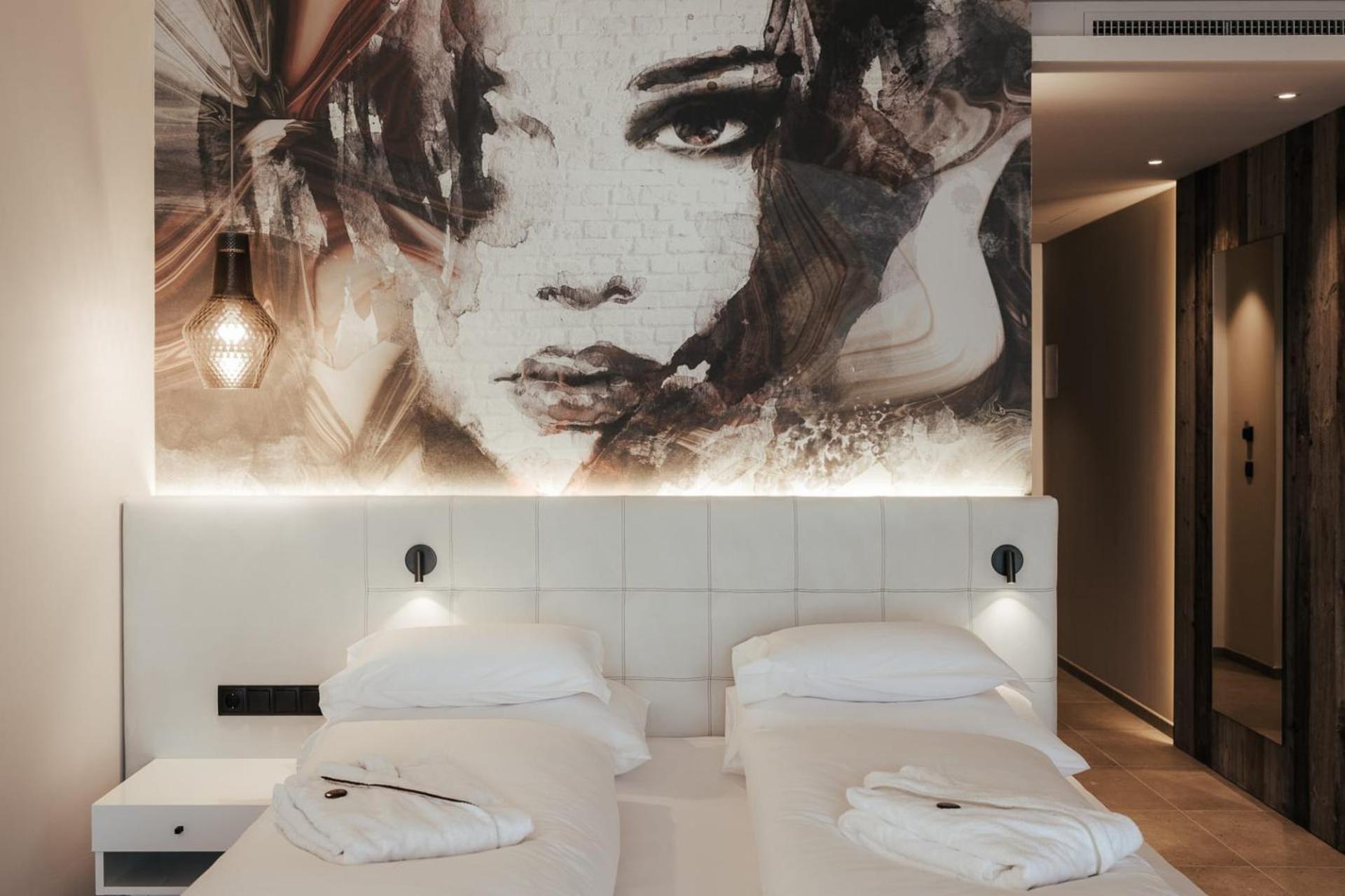 Junior Suite - Photo 1