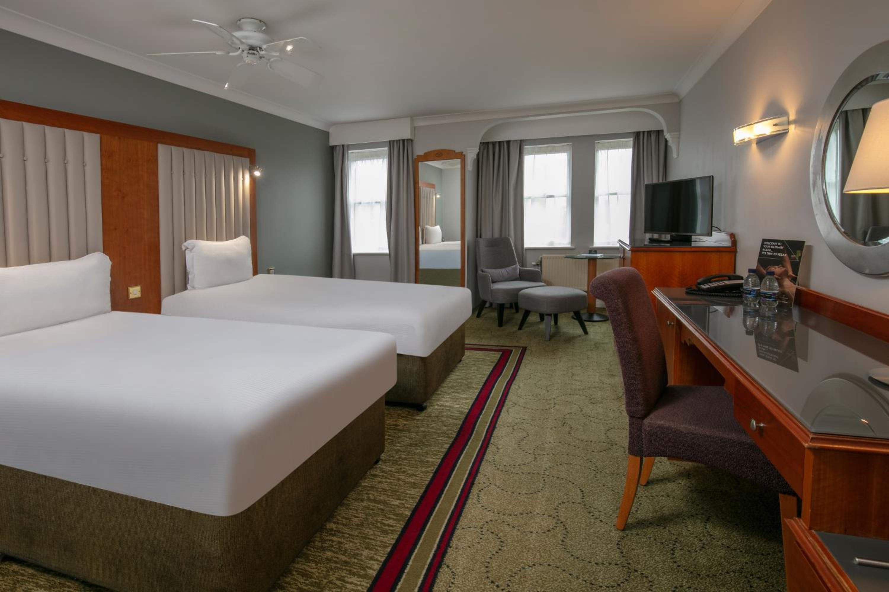 Classic Twin Room - Photo 1