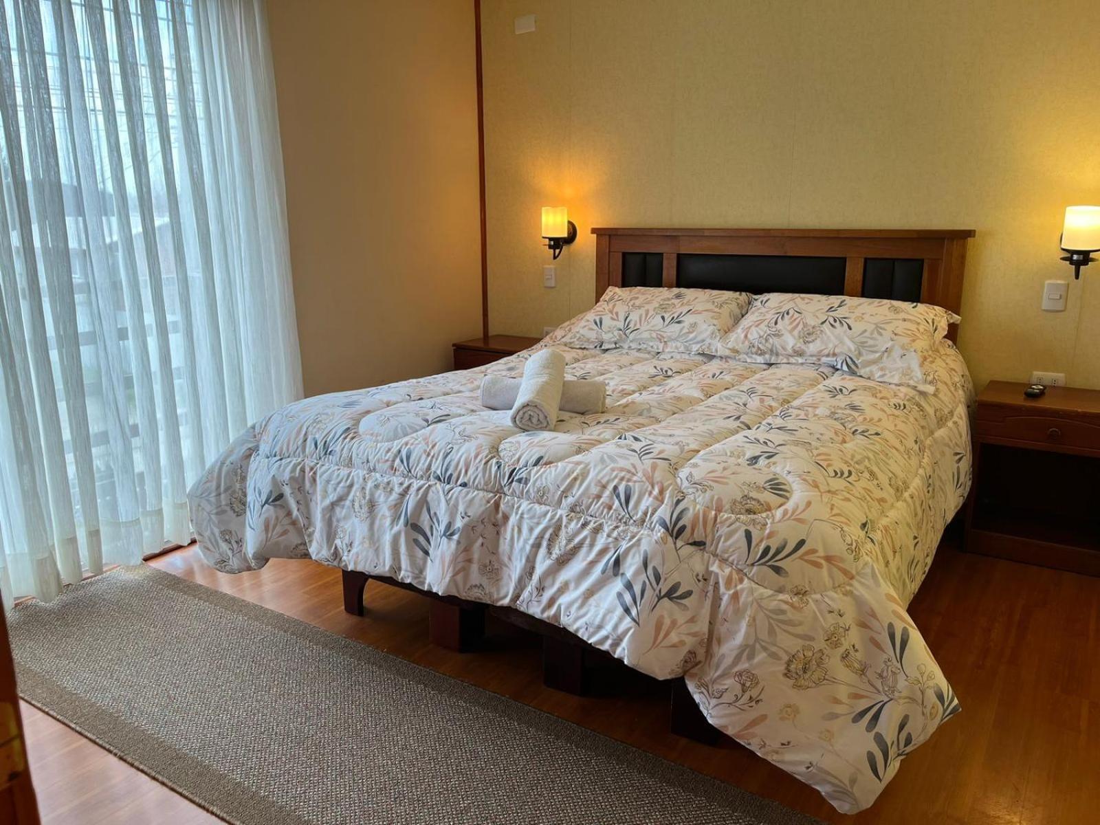 Double Room with Private Bathroom photo 3