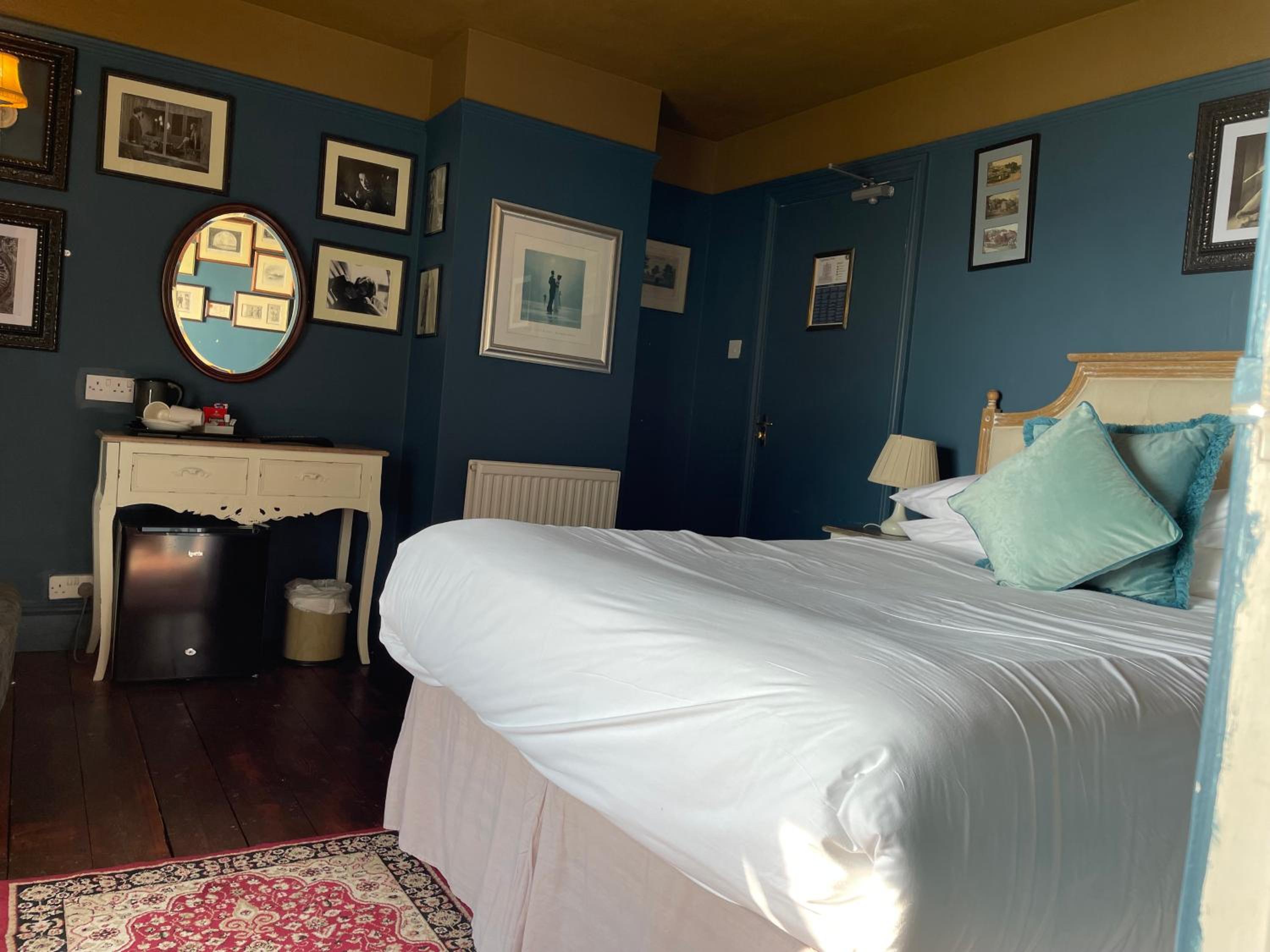 Deluxe Double Room with Sea View - Photo 5