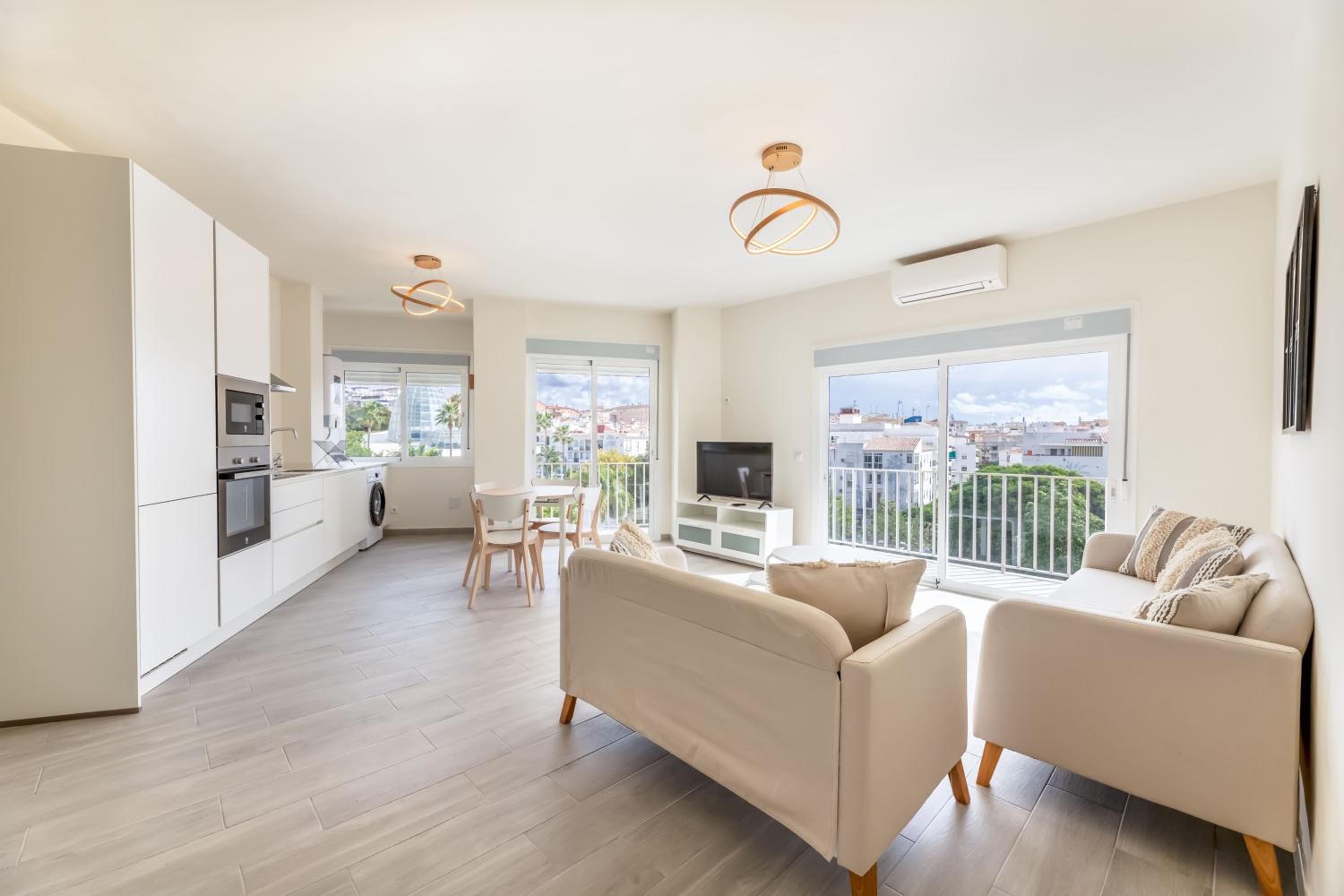 Apartamento de tres habitaciones con vista