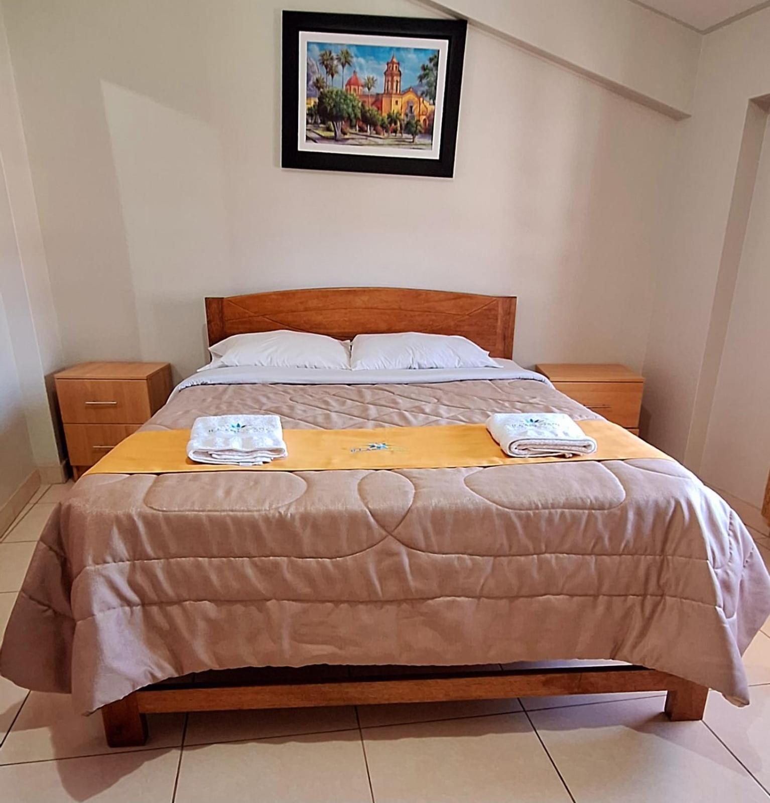 Queen Room with Balcony photo 2