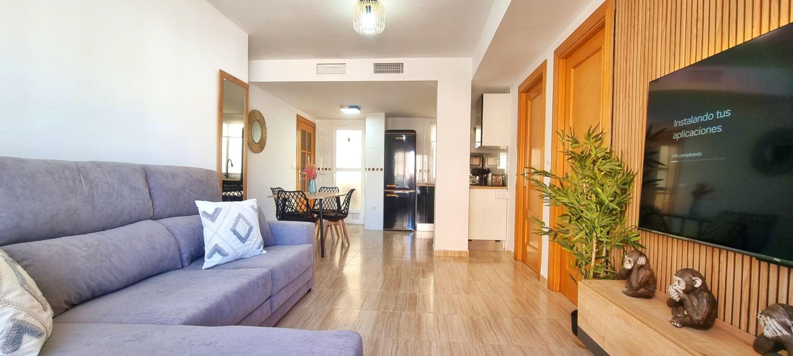 Apartamento de dos habitaciones con balcón