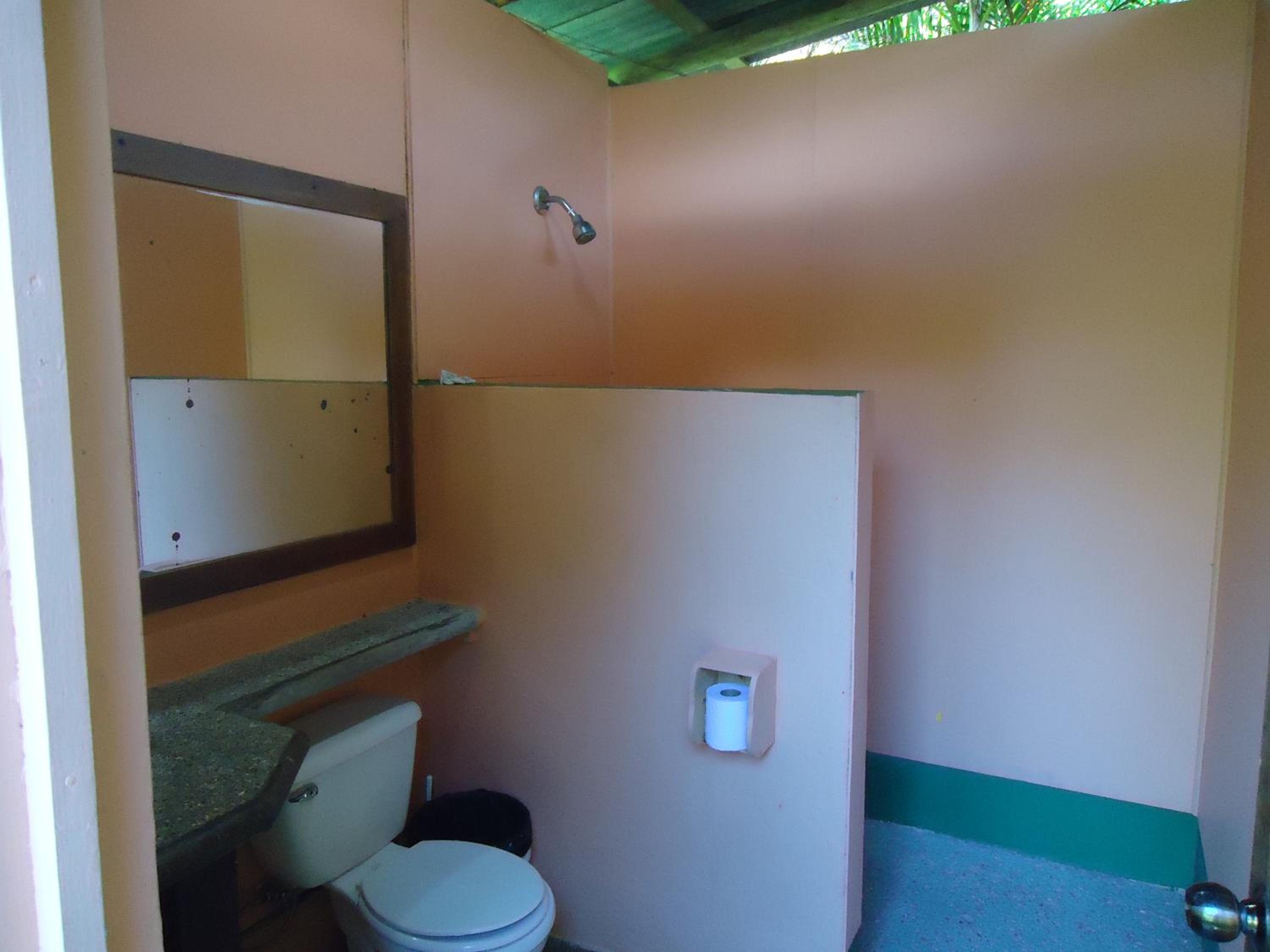 4-Bed Mixed Dormitory Room photo 2
