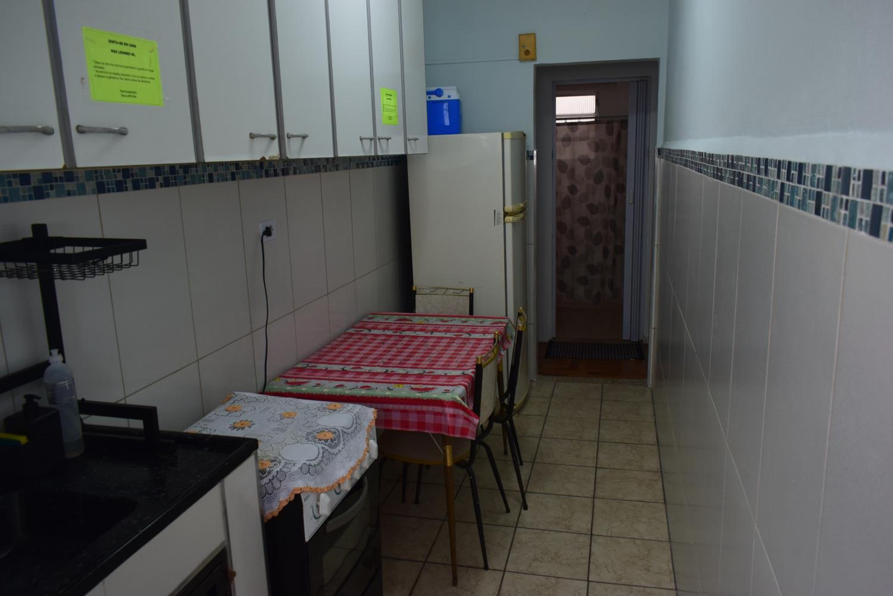 One-Bedroom Apartment - Photo 9