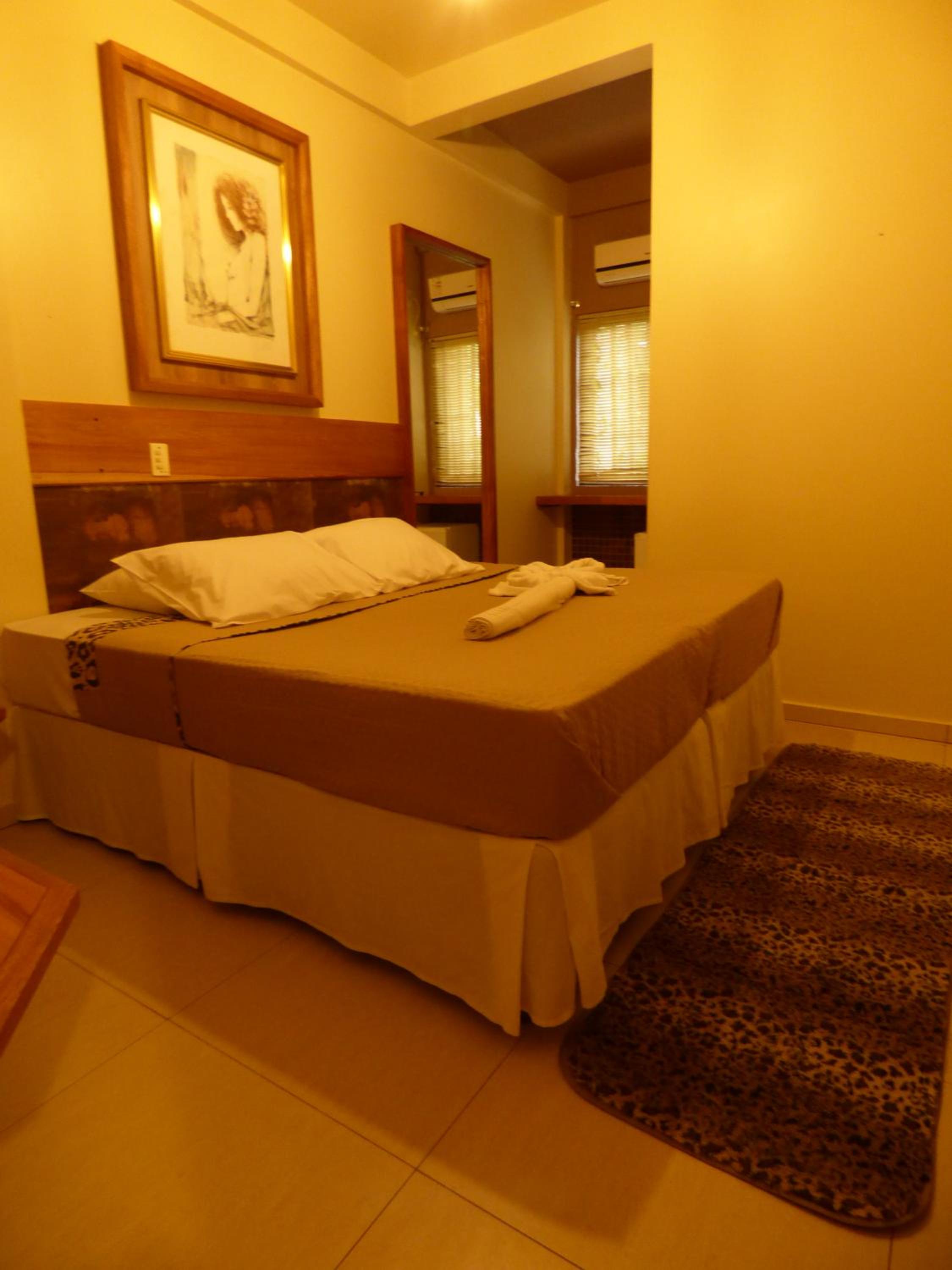 Double Room with Double bed - Photo 11