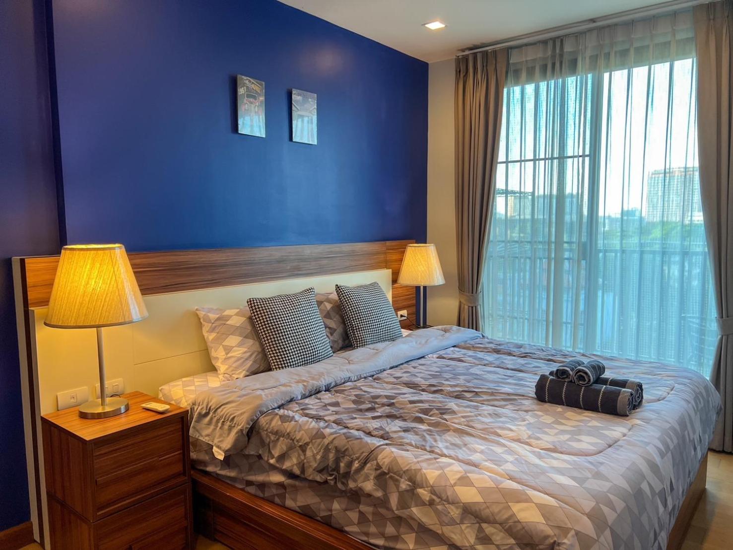 Suite With Pool View - Photo 31