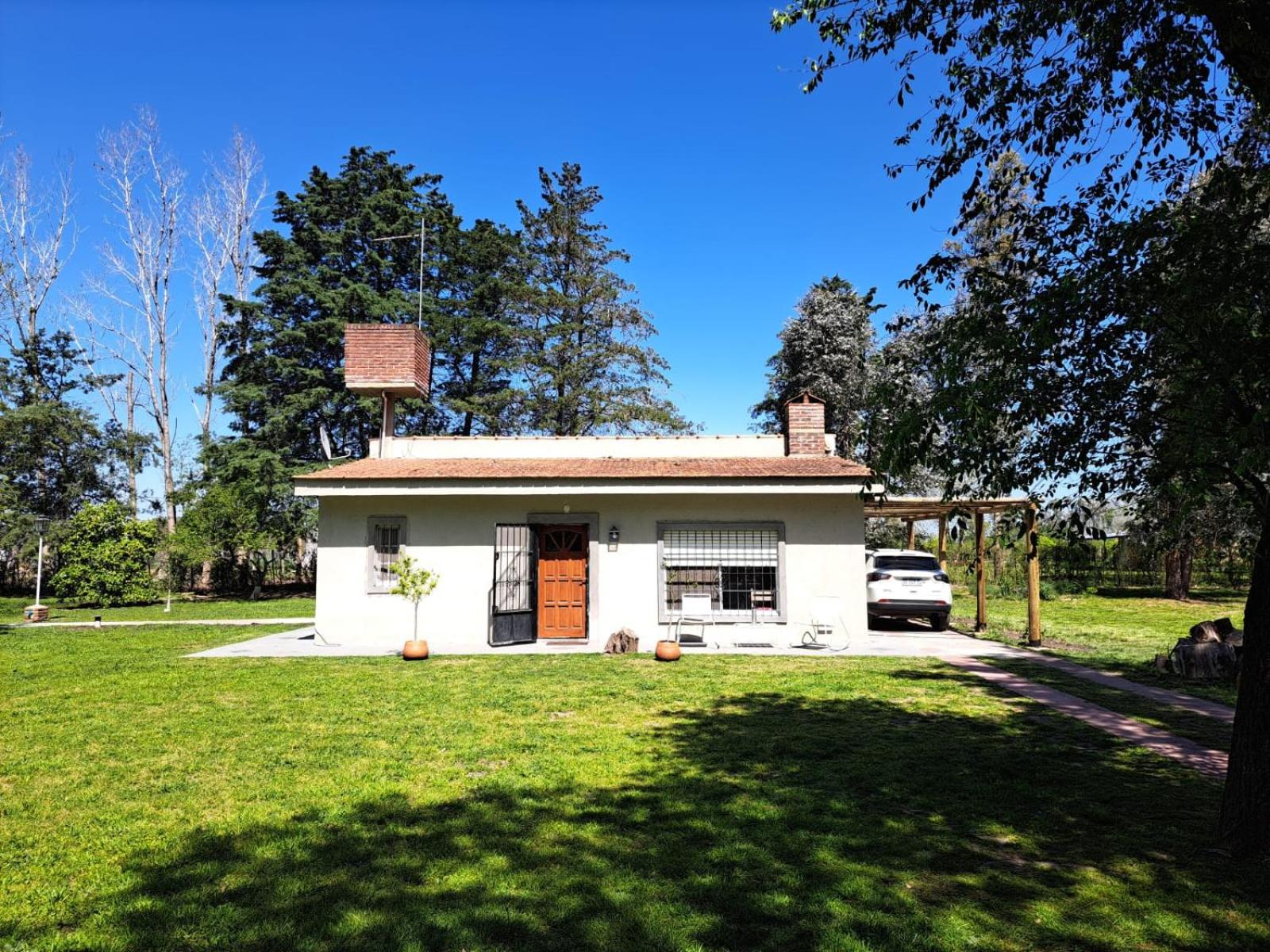 Two-Bedroom House photo 2