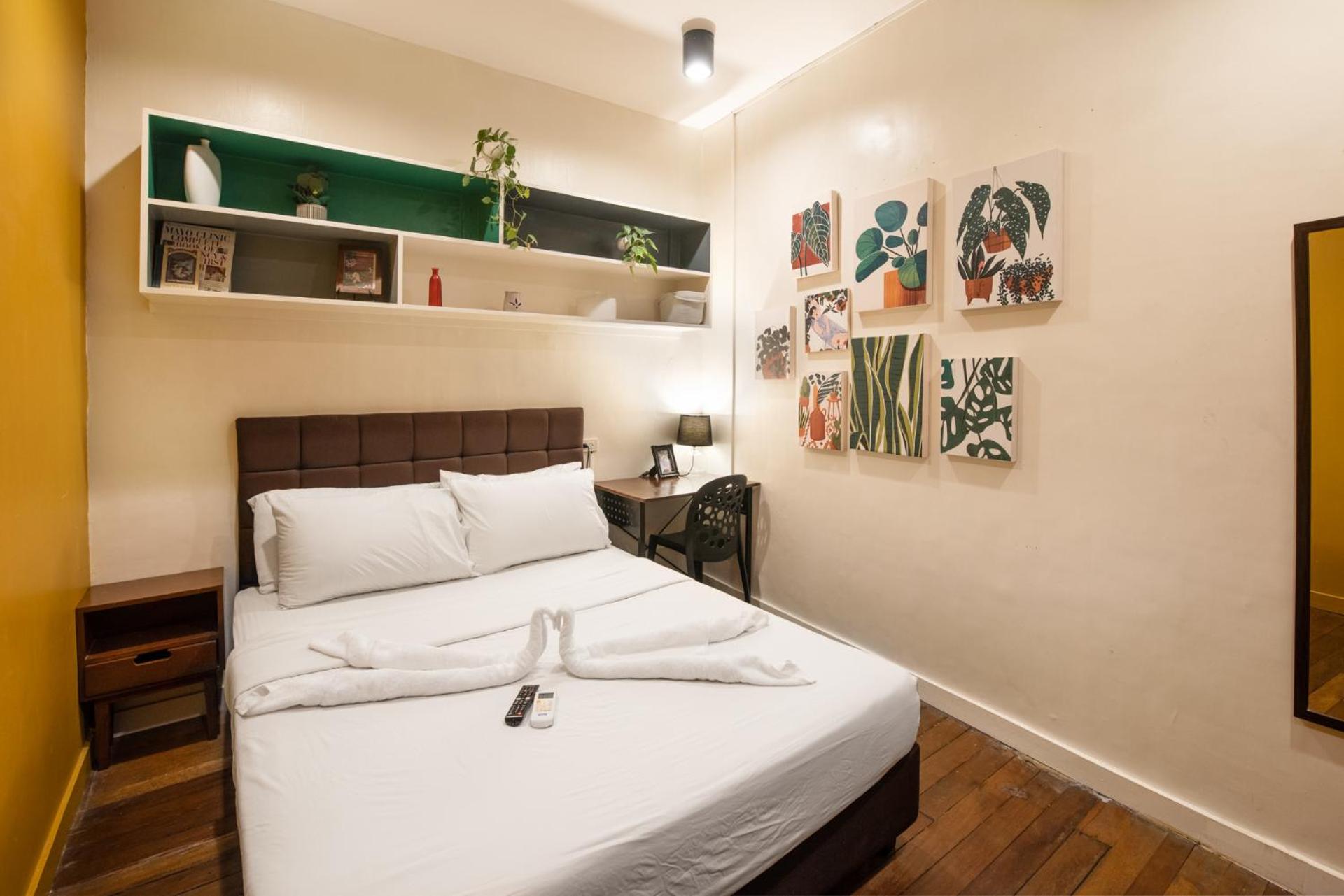 Double Room with Shared Bathroom