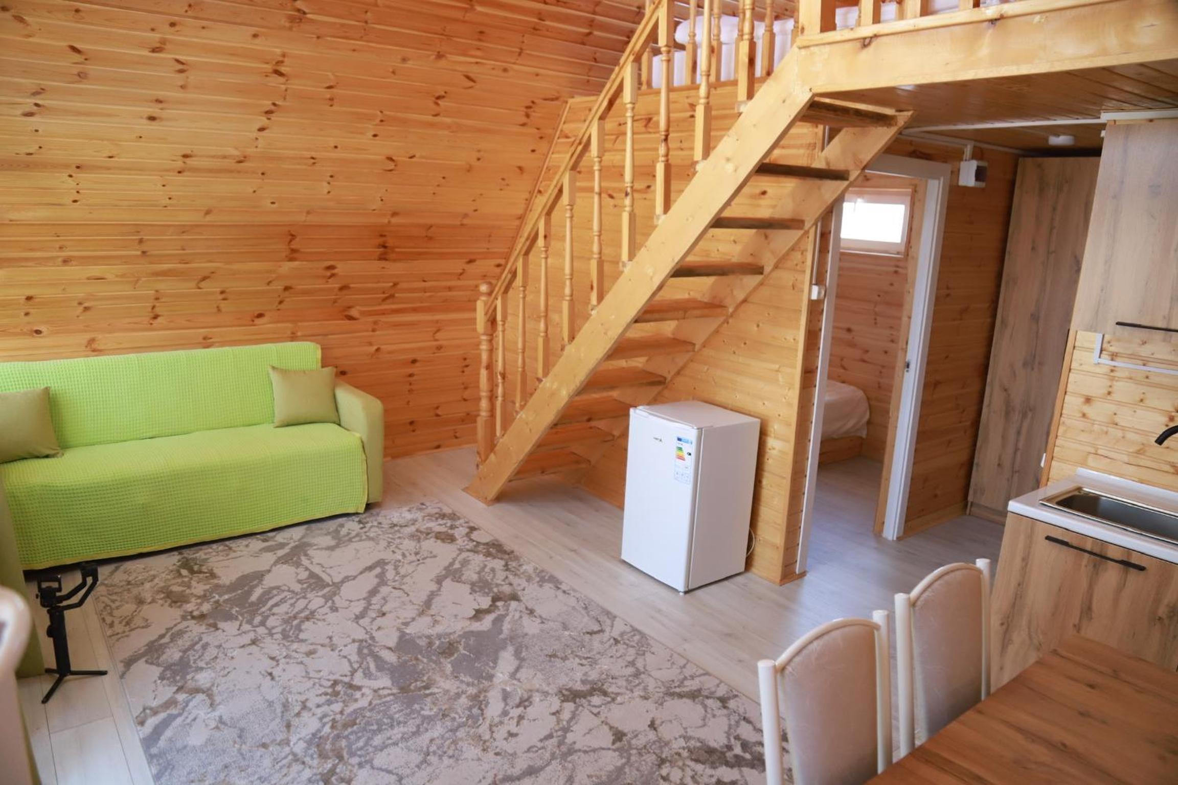 Two-Bedroom Bungalow photo 2