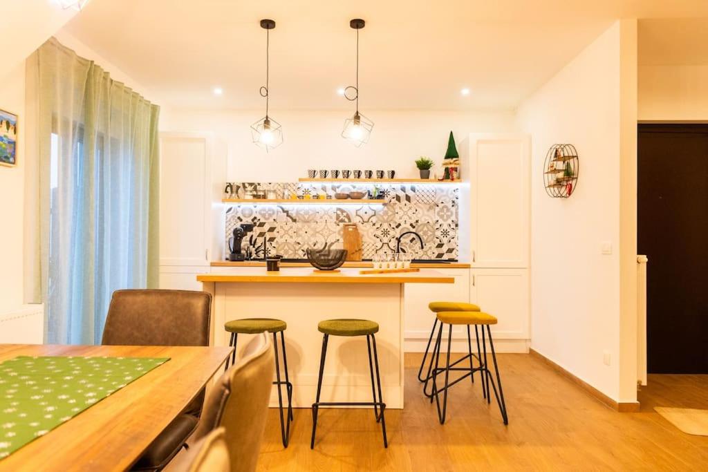 Two-Bedroom Apartment photo 2