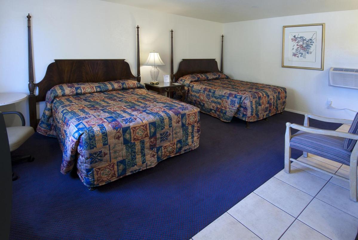 Superior Room 2 Queen Beds Non Smoking - Photo 1