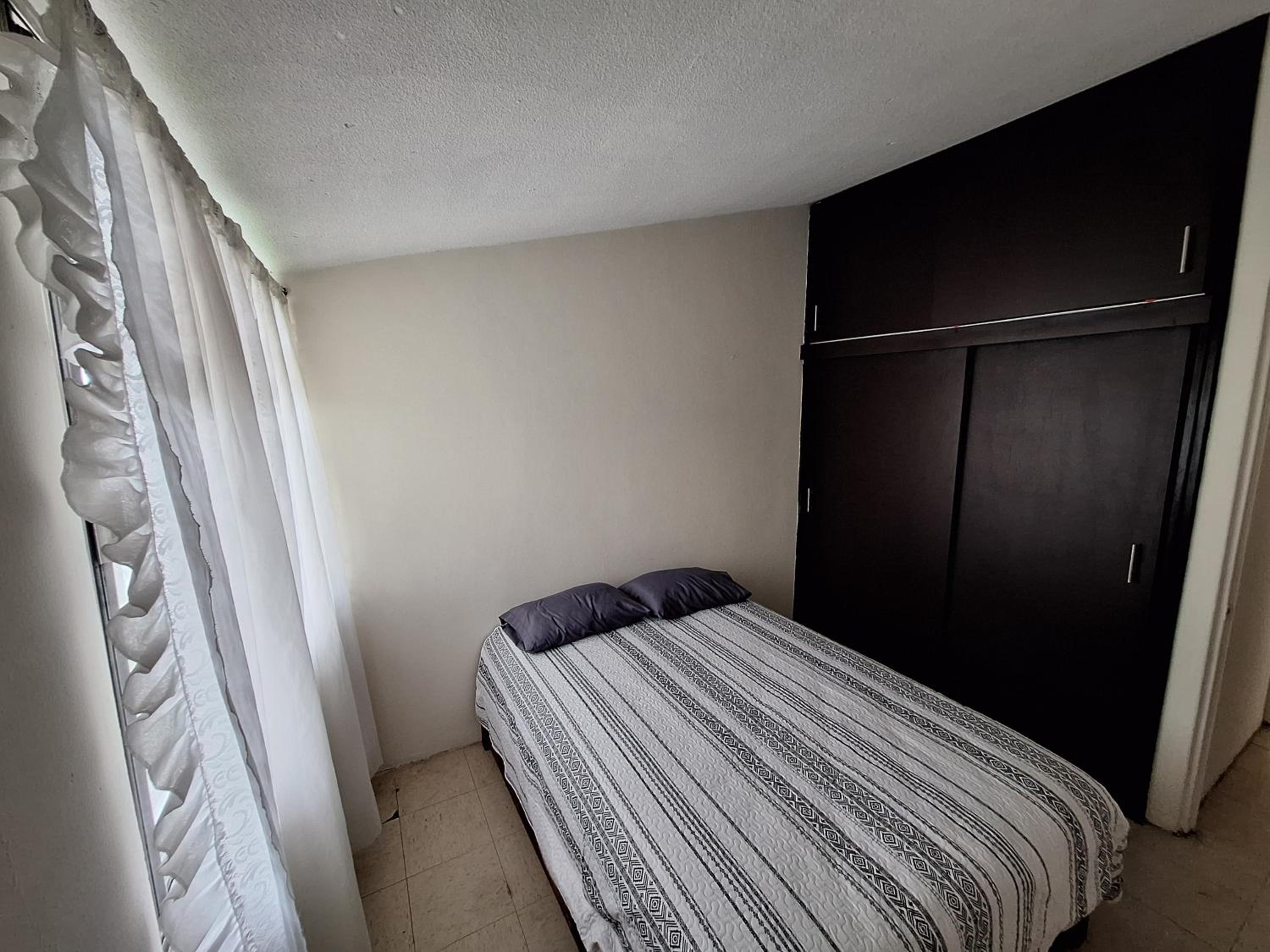 One-Bedroom House photo 3