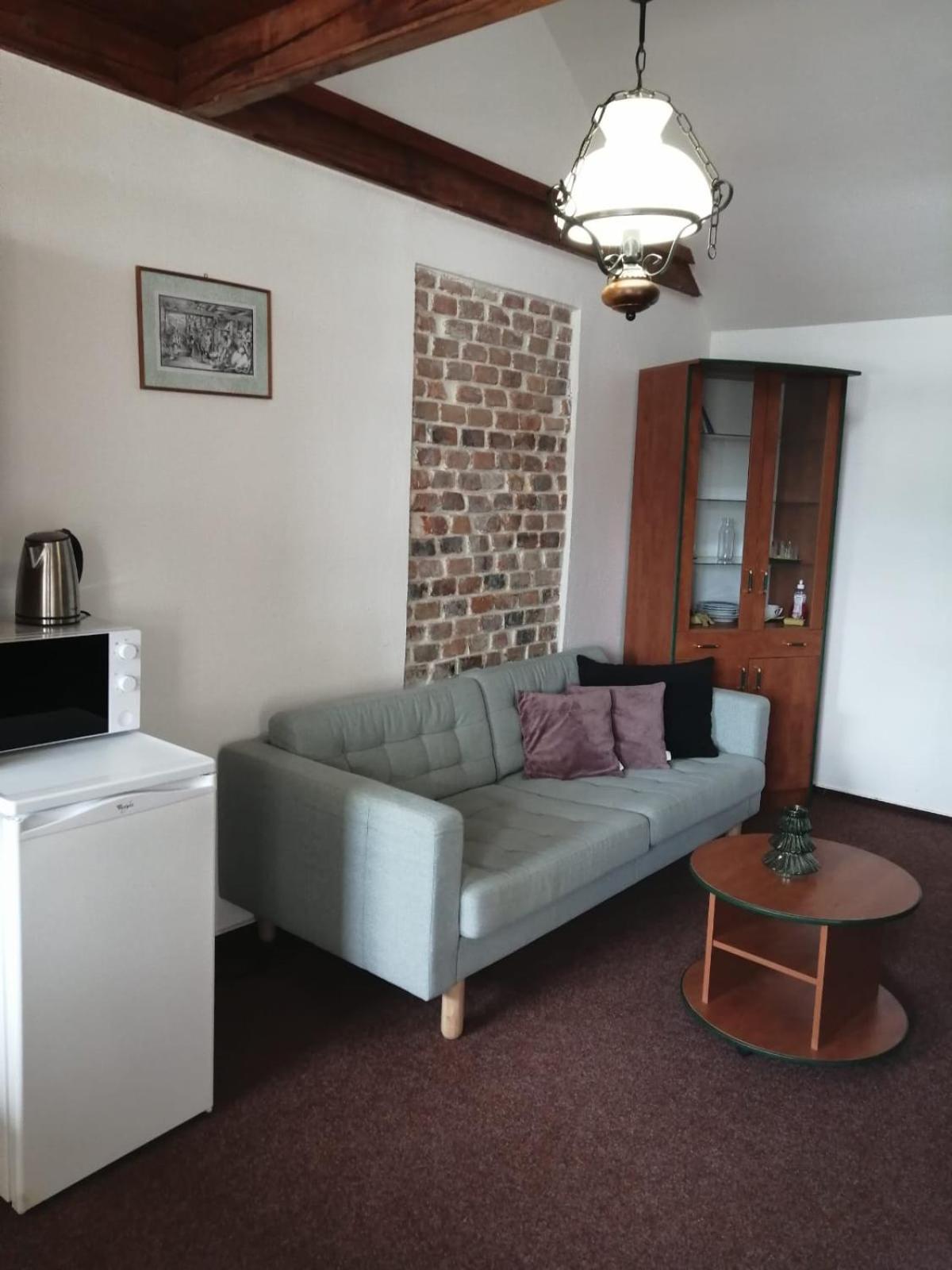 Standard Twin Room - Photo 1