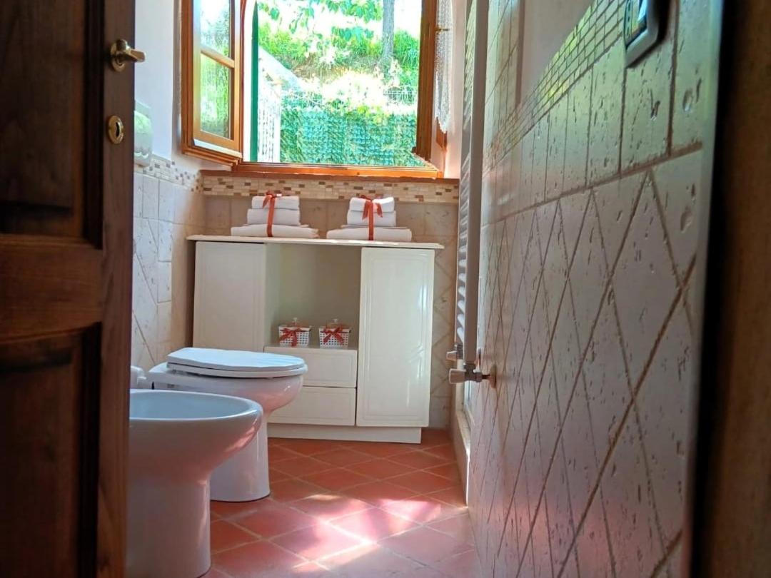 One-Bedroom Apartment with Garden View photo 2