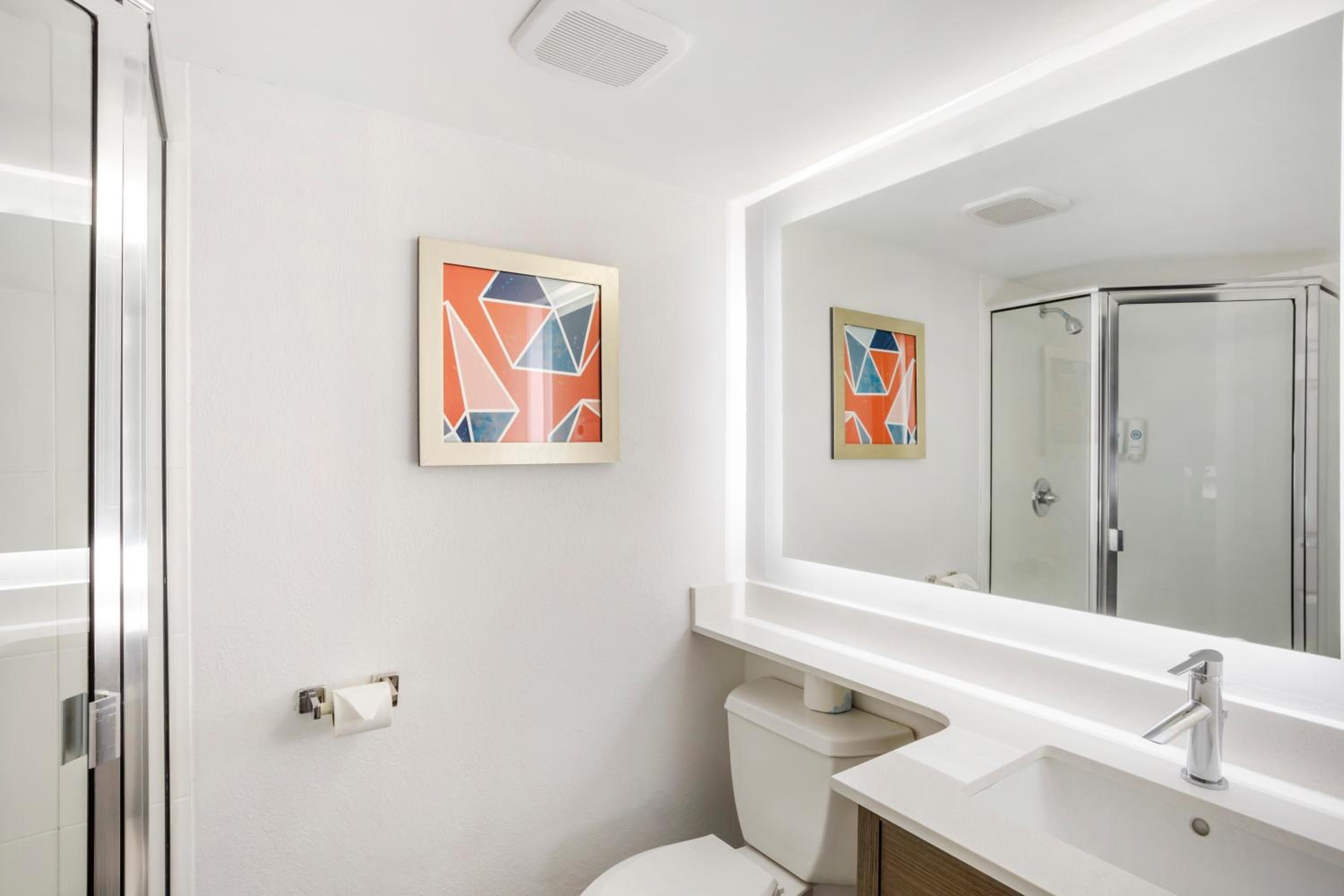 Executive King Suite - Non-Smoking photo 3