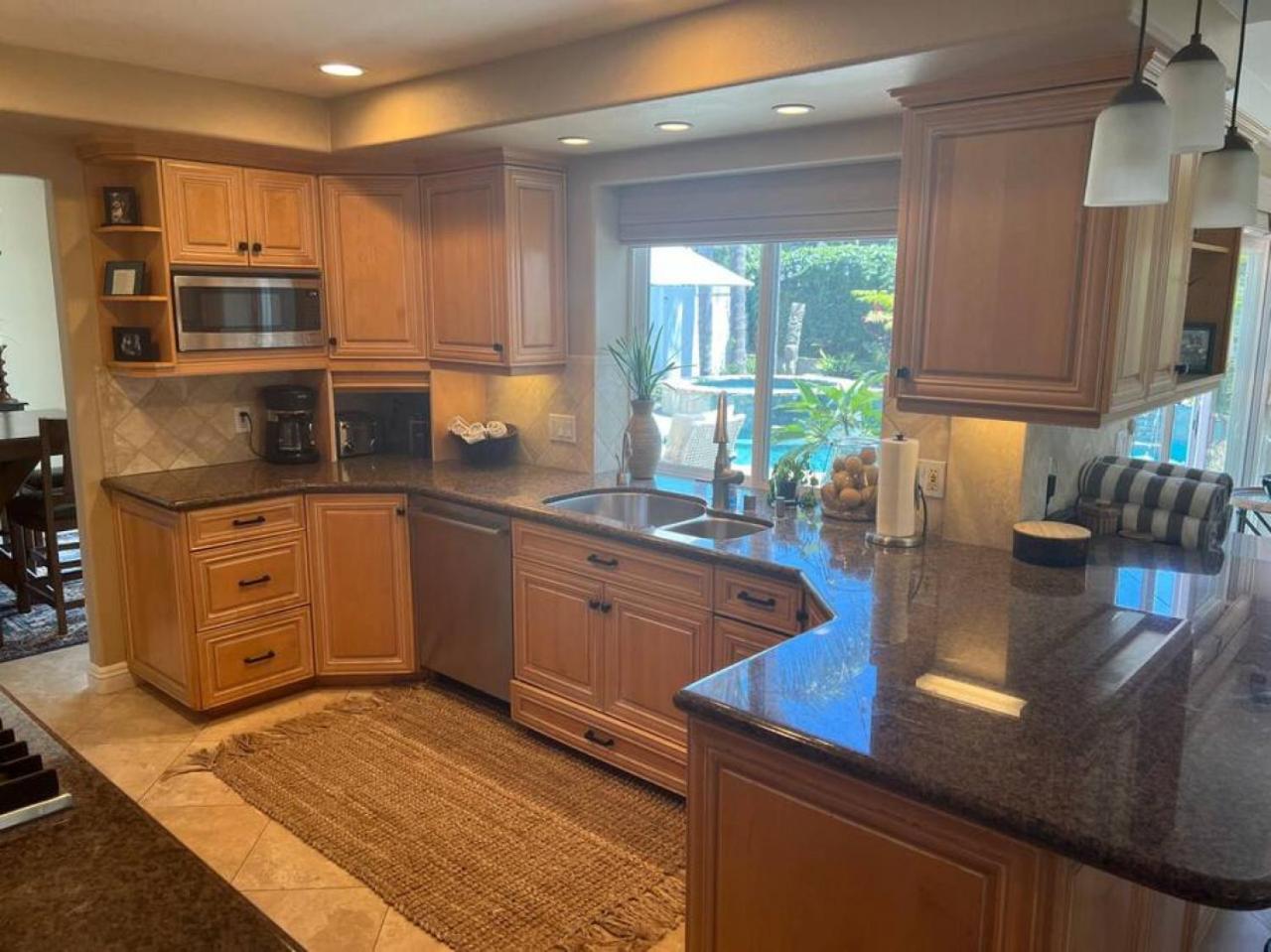 Three-Bedroom House photo 2