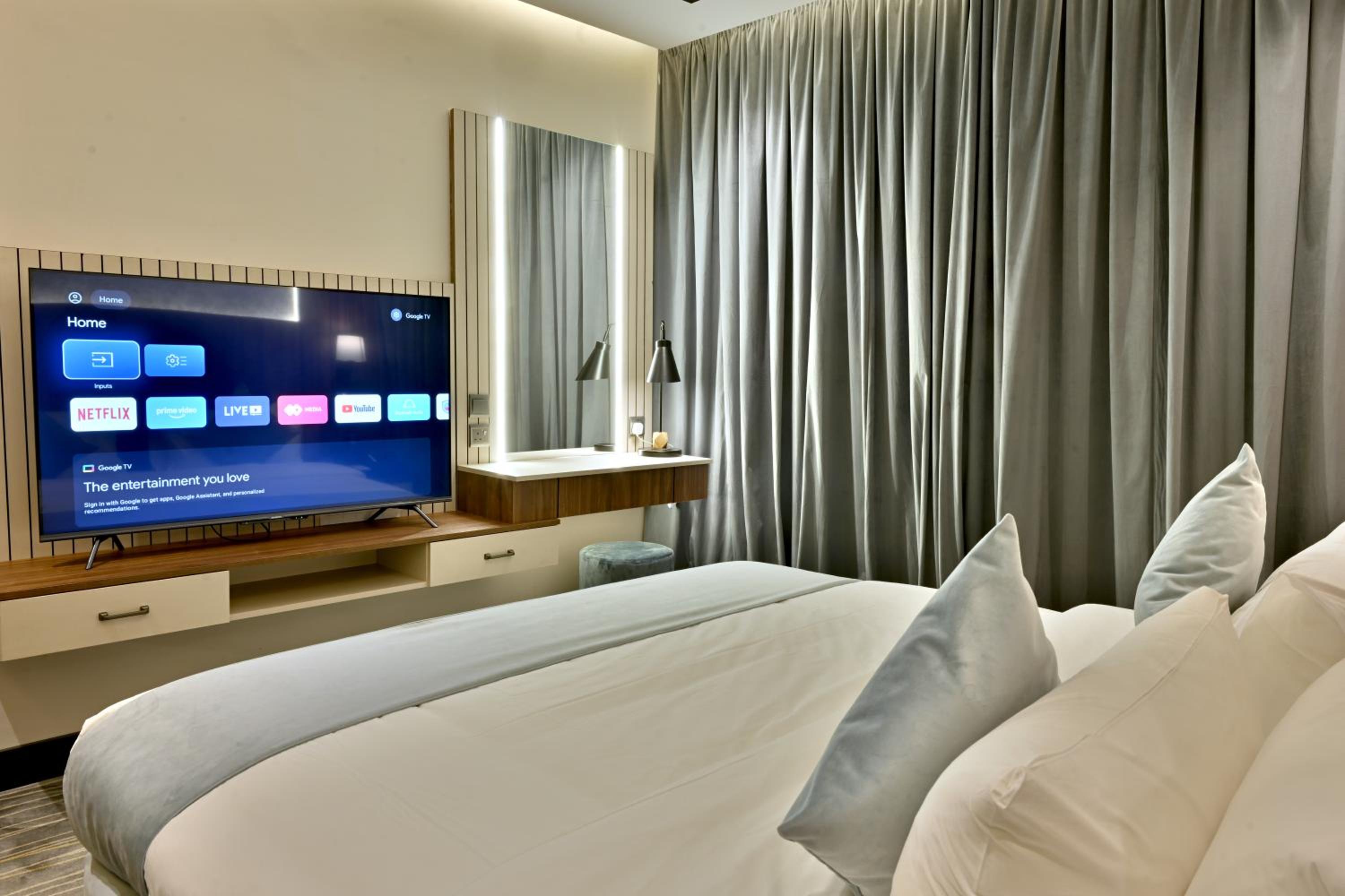 Standard King Room