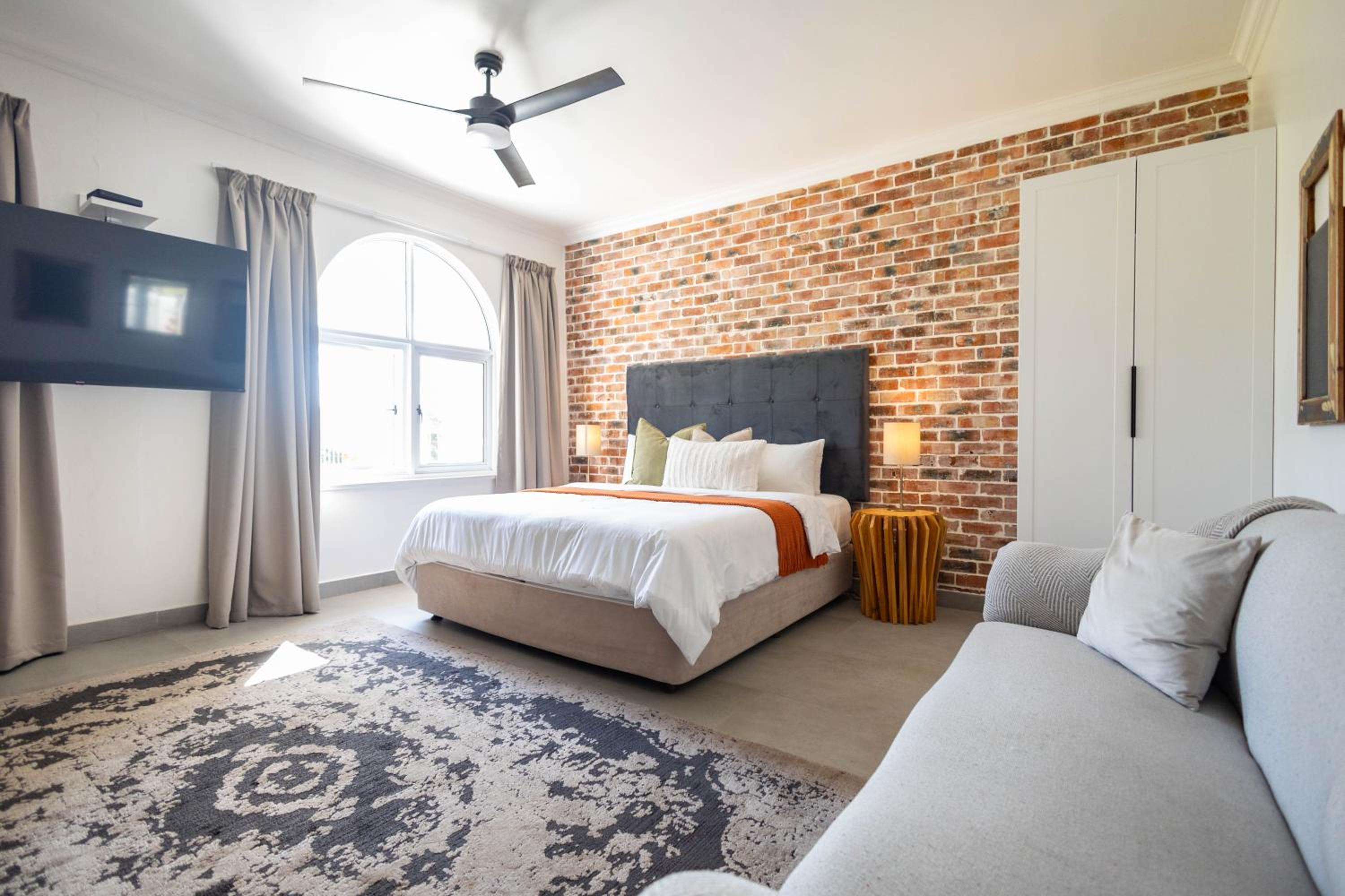 Suite with Garden View - Photo 1
