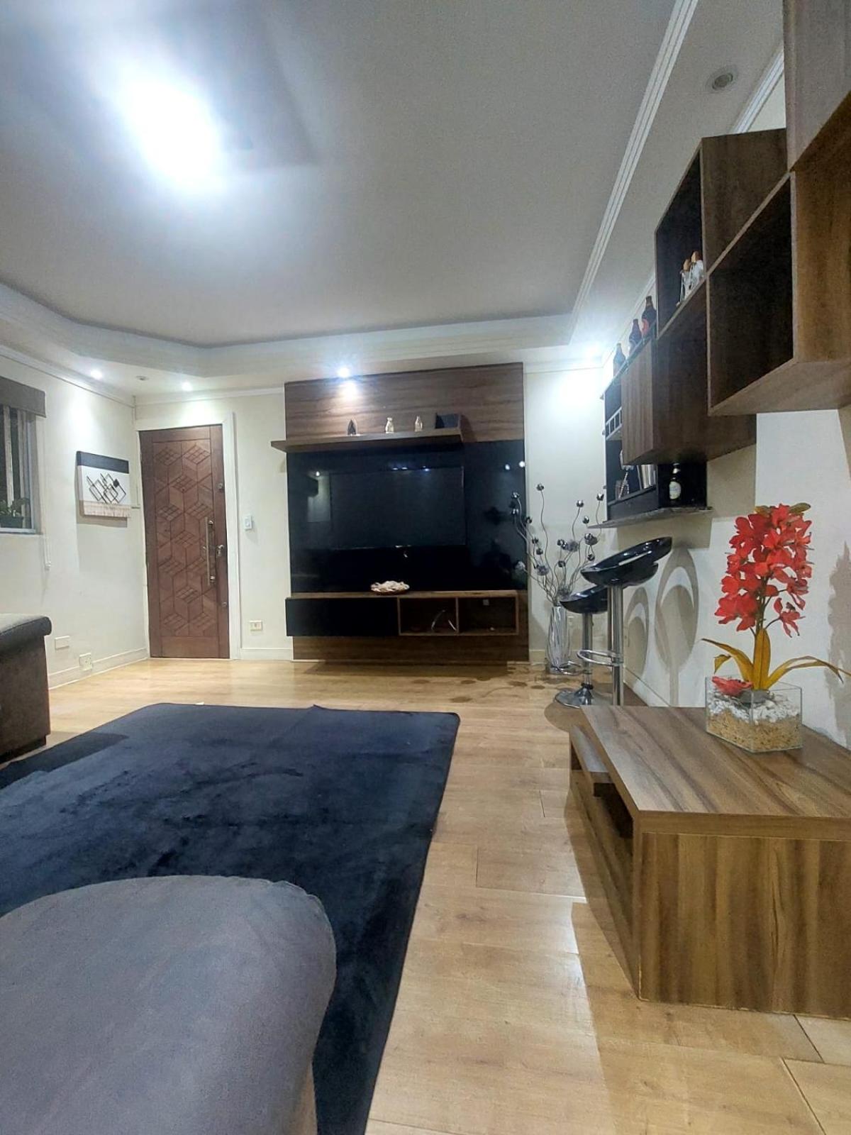Three-Bedroom Apartment photo 1