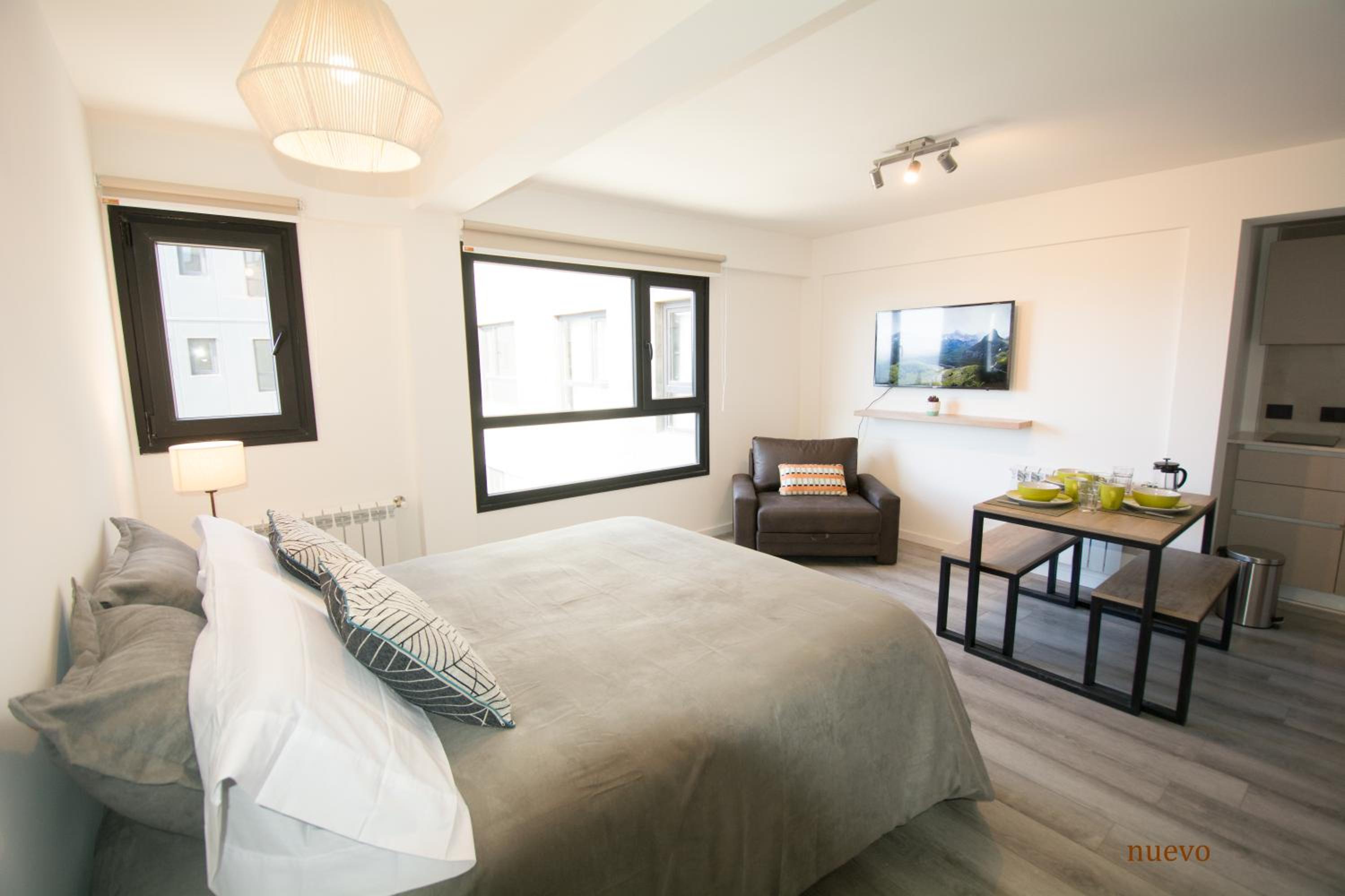 Studio Apartment photo 1
