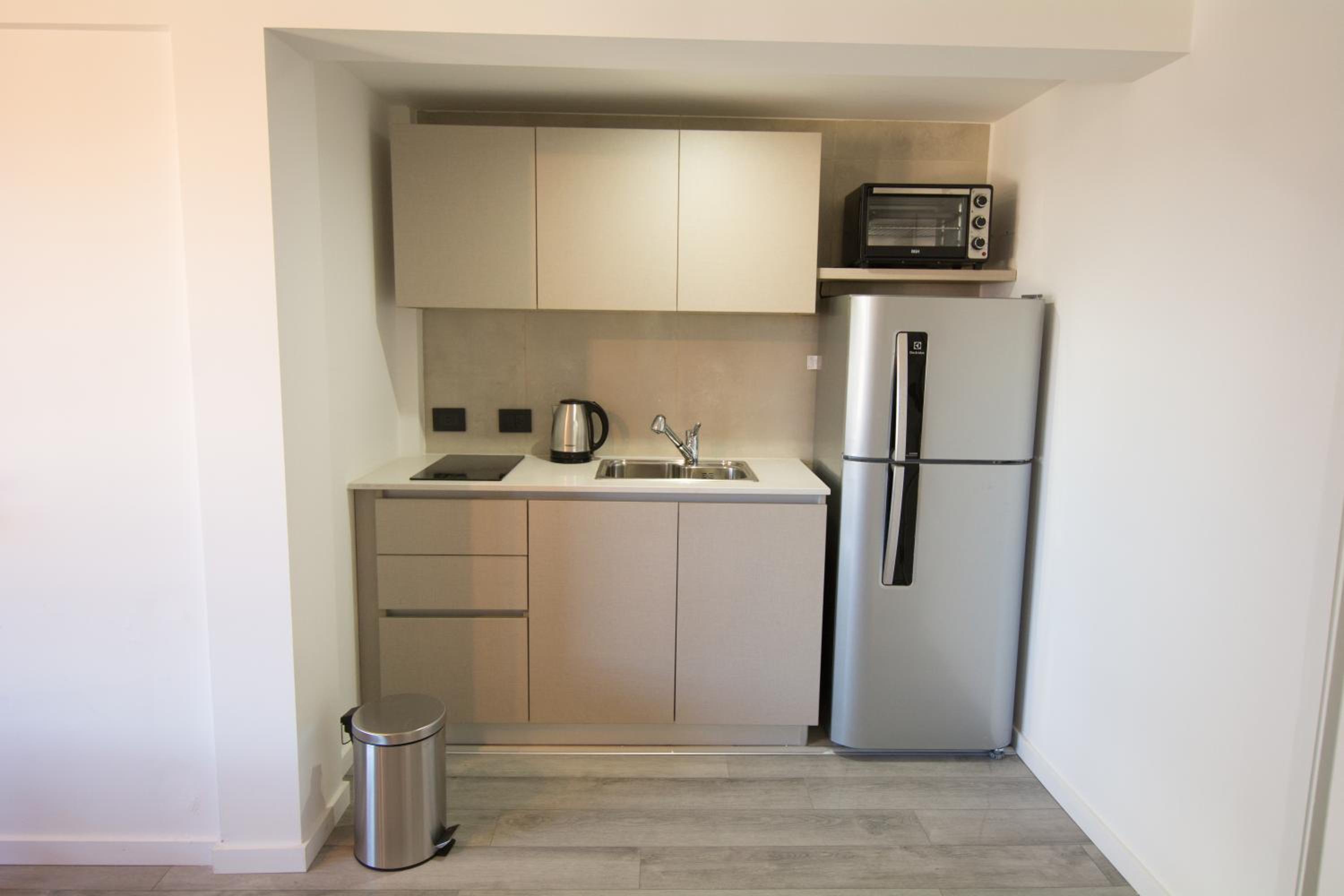 Studio Apartment photo 3