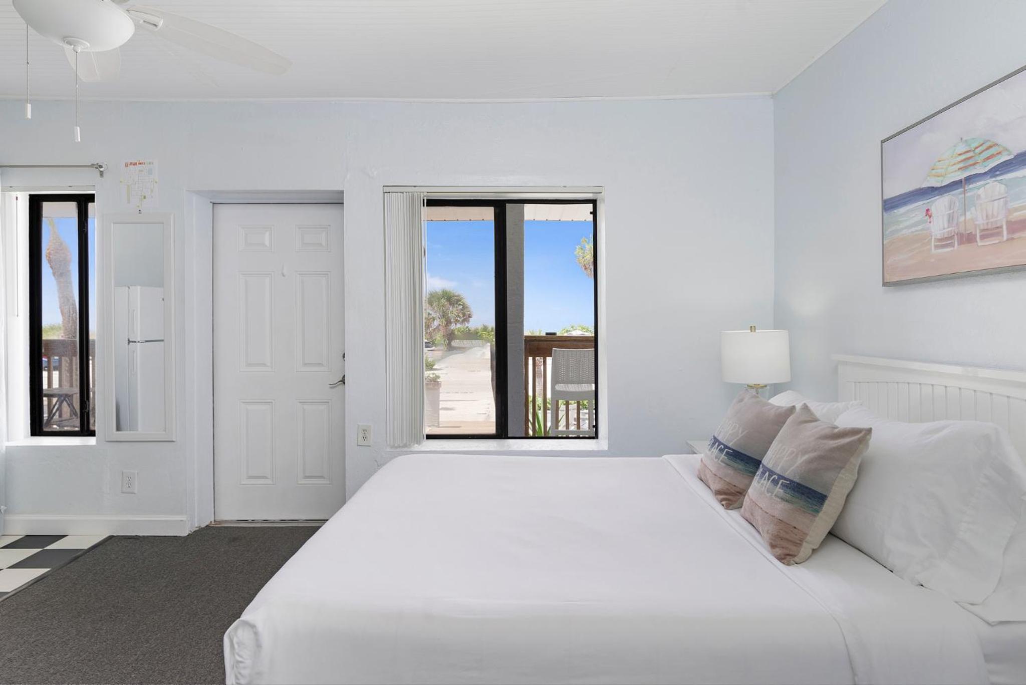 Studio with Sea View