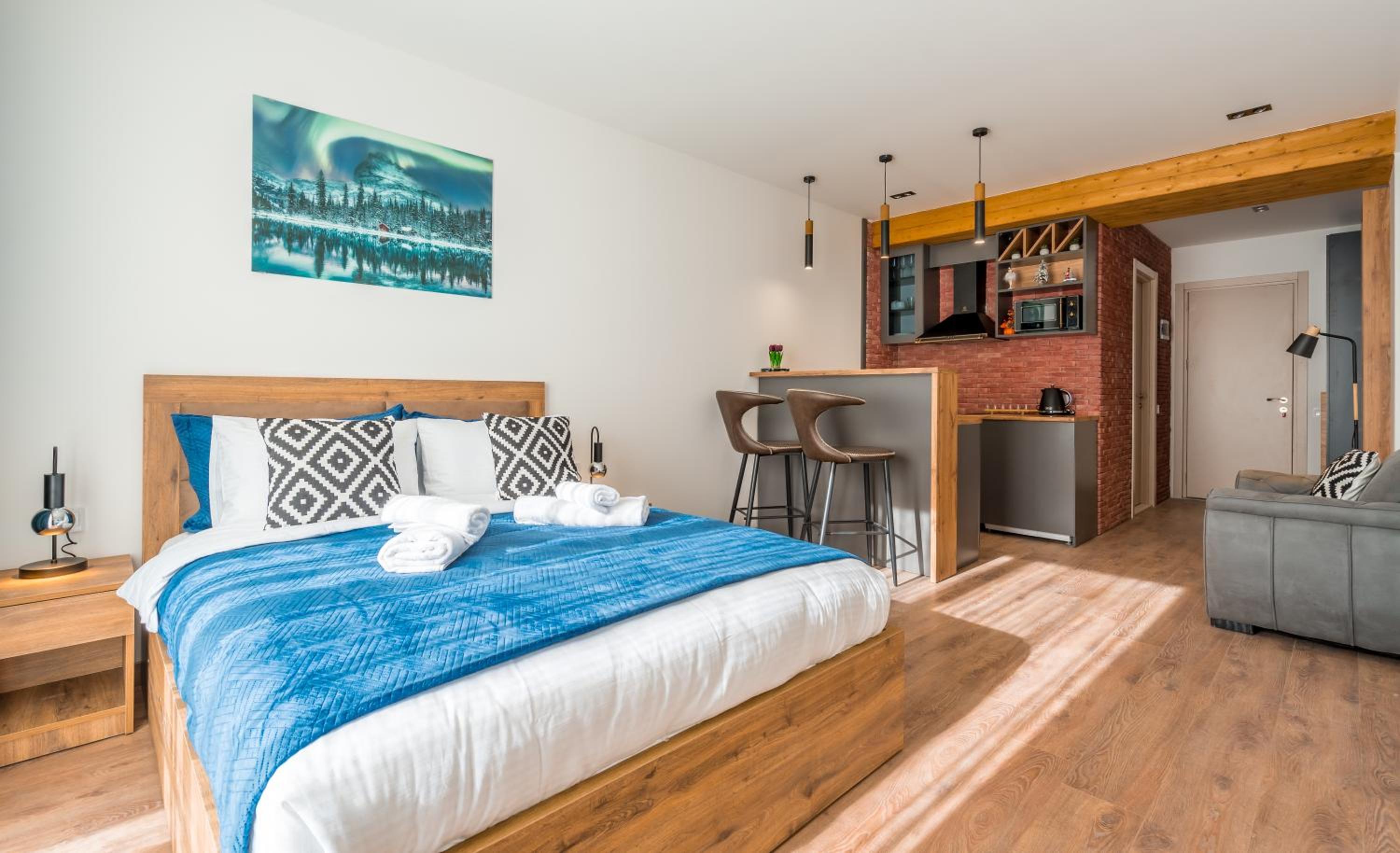 Studio Apartment