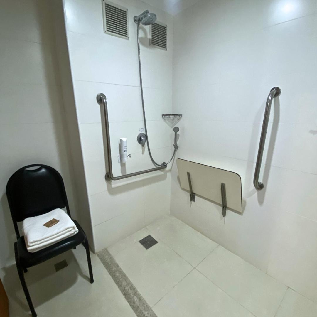 Double Room - Disability Access photo 3